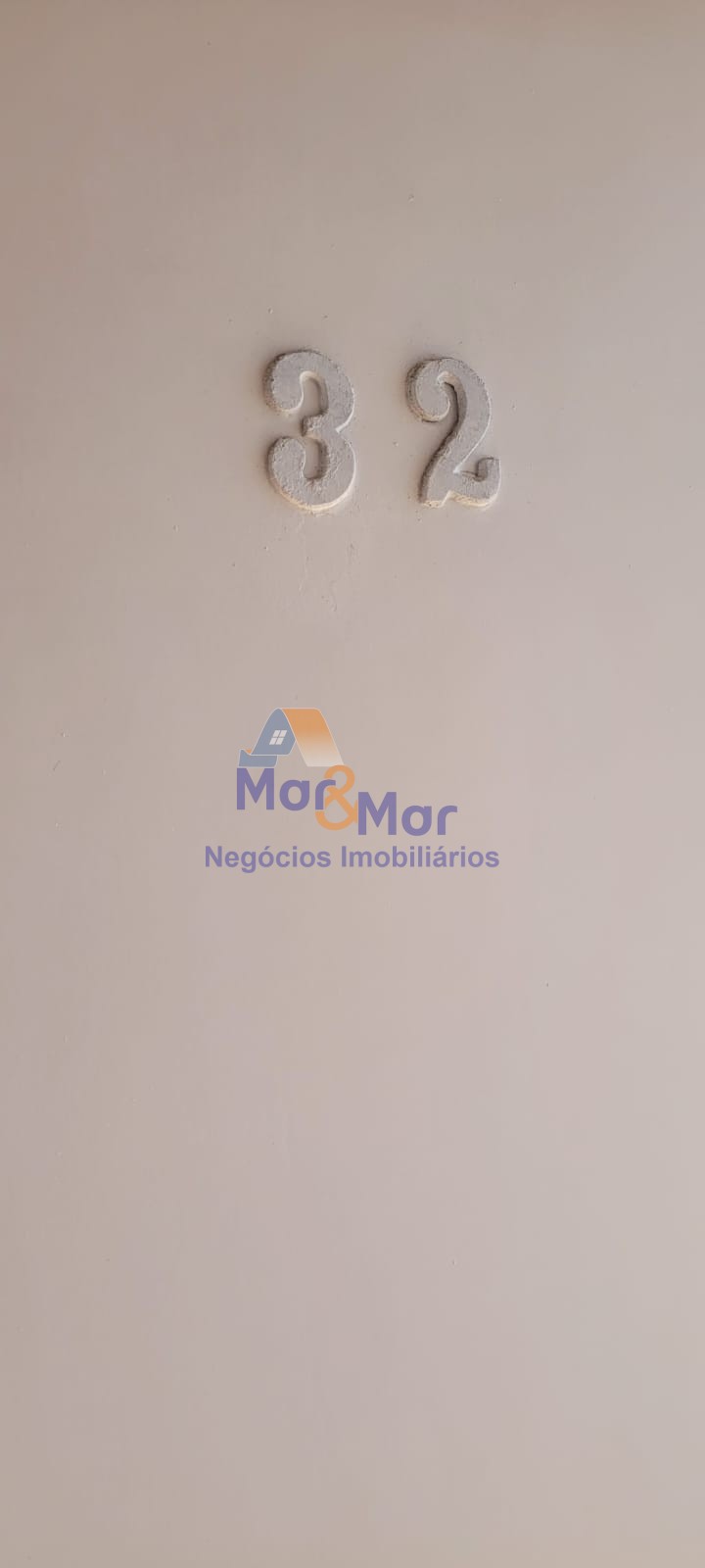 Apartamento Frente ao Mar nas Pitangueiras, Guarujá - SP