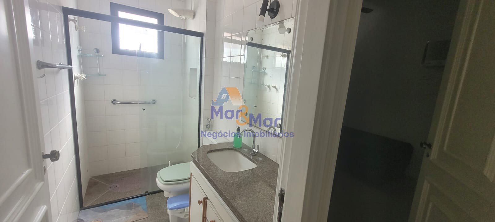 Apartamento para Aluguel nas Pitangueiras, Guarujá/SP