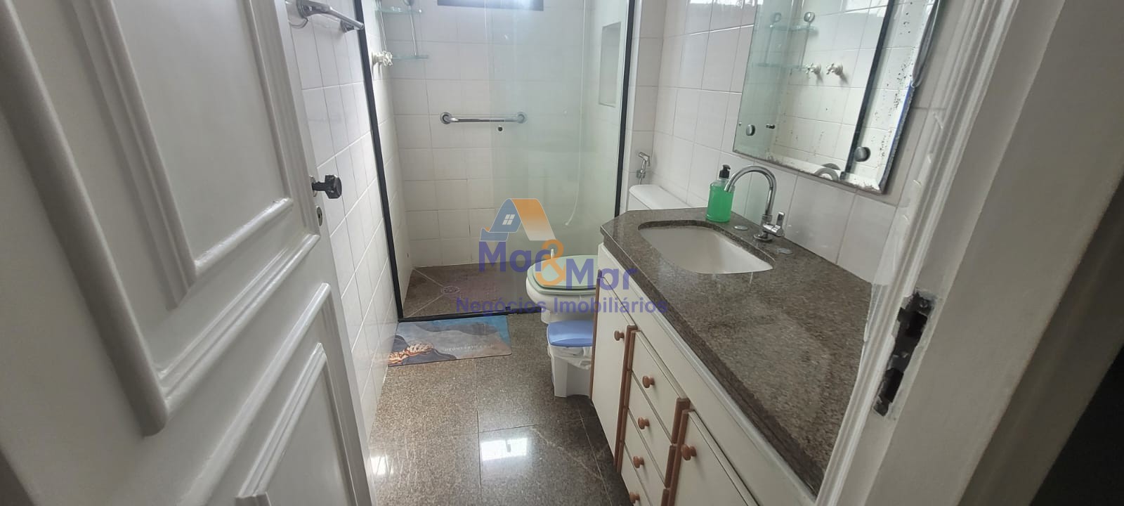 Apartamento para Aluguel nas Pitangueiras, Guarujá/SP