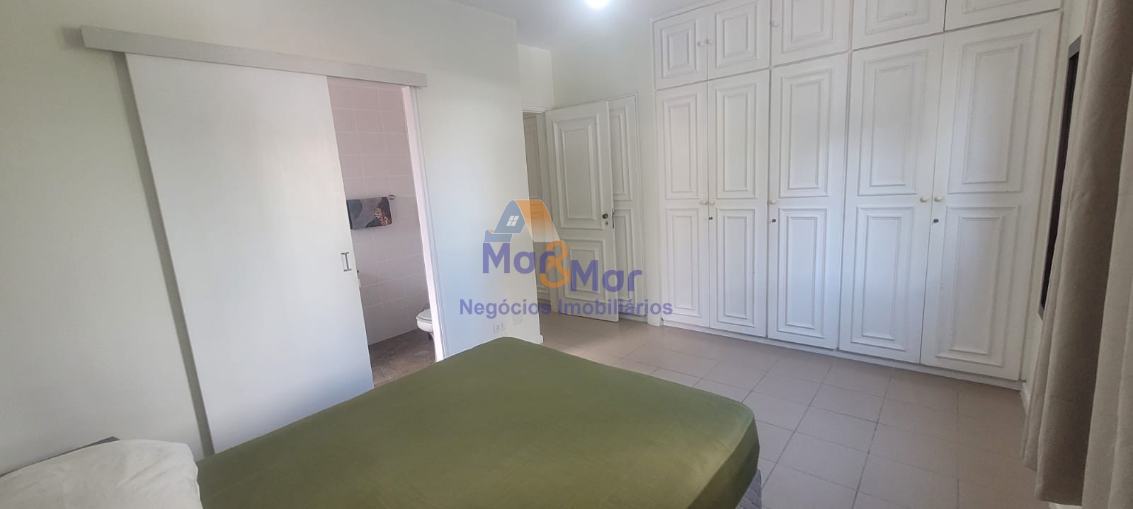 Apartamento para Aluguel nas Pitangueiras, Guarujá/SP