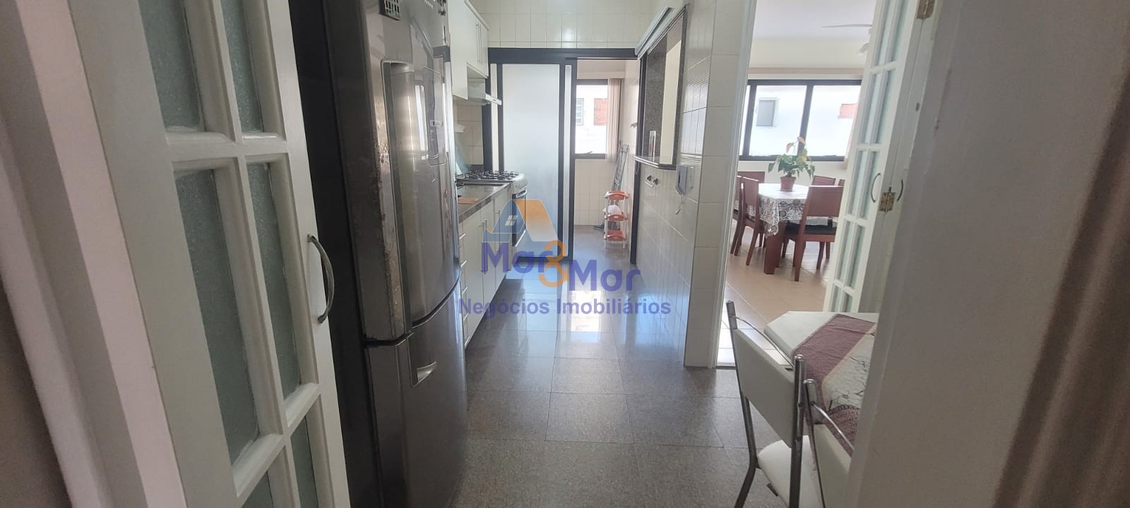 Apartamento para Aluguel nas Pitangueiras, Guarujá/SP