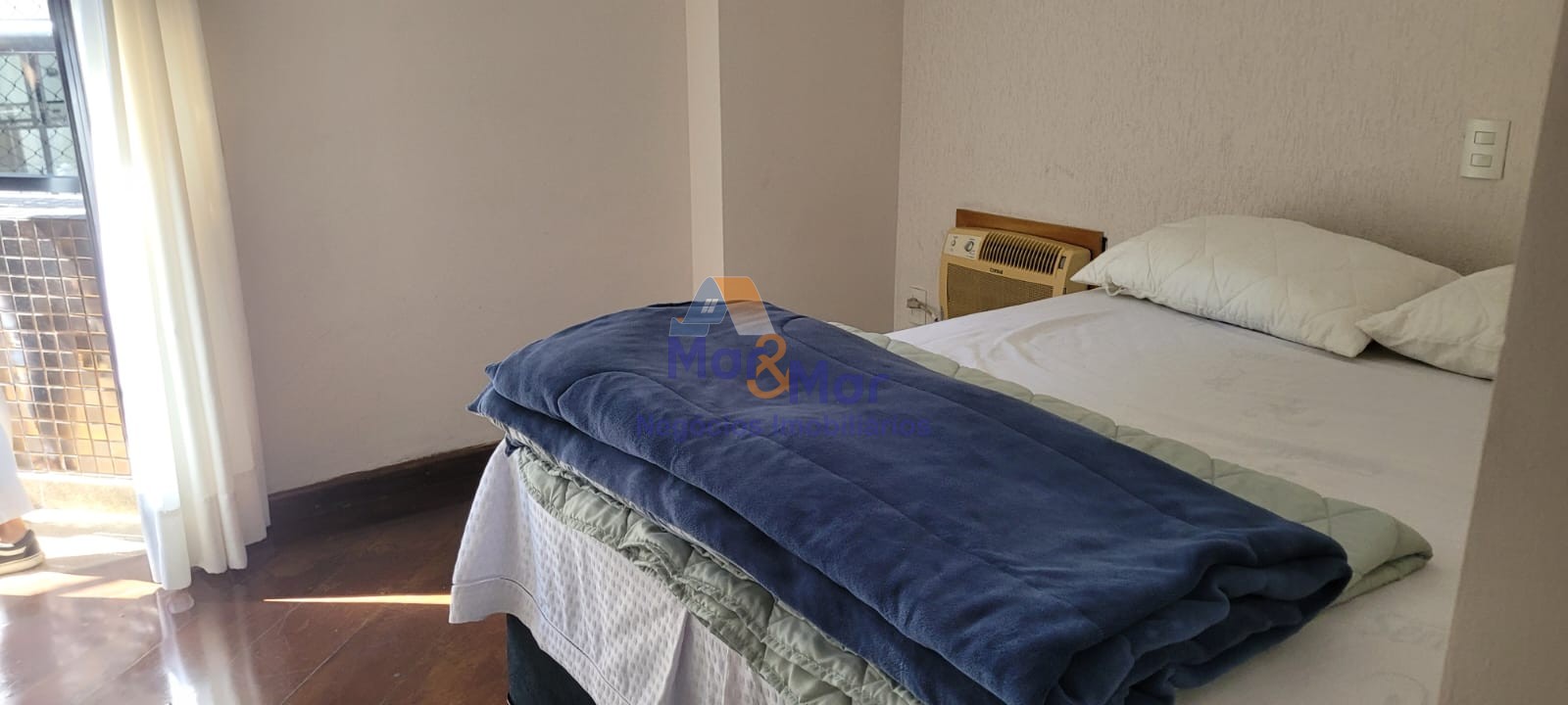 Duplex à Venda na Praia das Pitangueiras - Guarujá