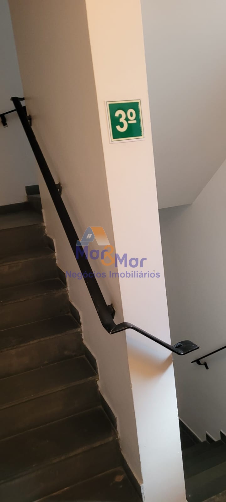 Duplex à Venda na Praia das Pitangueiras - Guarujá