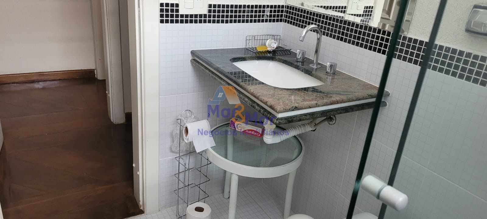 Duplex à Venda na Praia das Pitangueiras - Guarujá