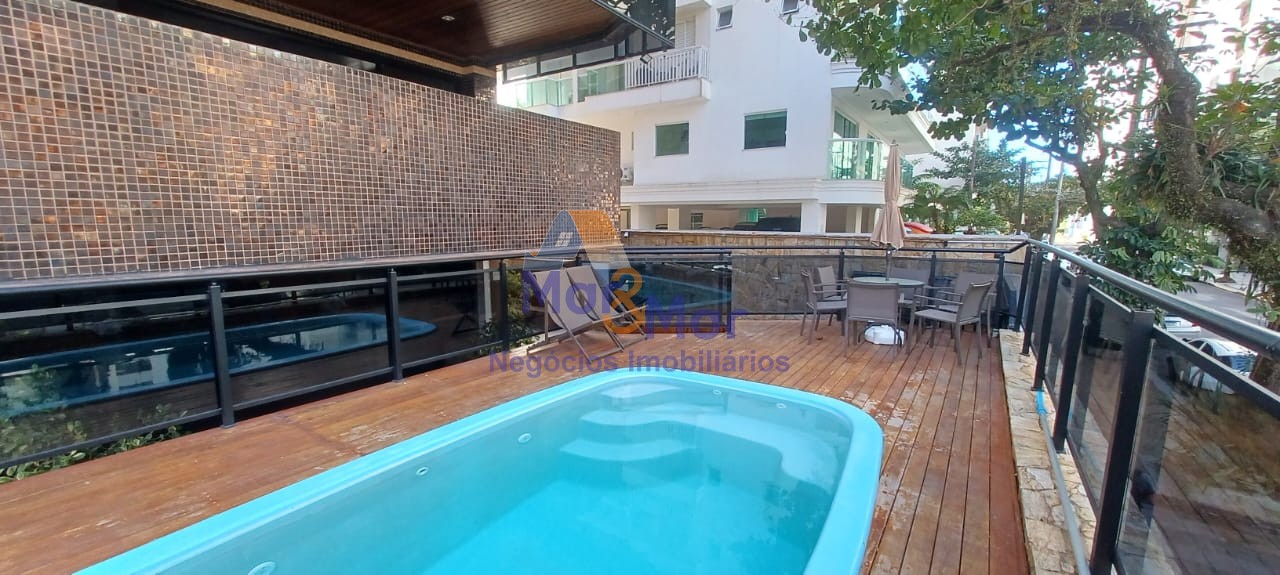 Duplex à Venda na Praia das Pitangueiras - Guarujá
