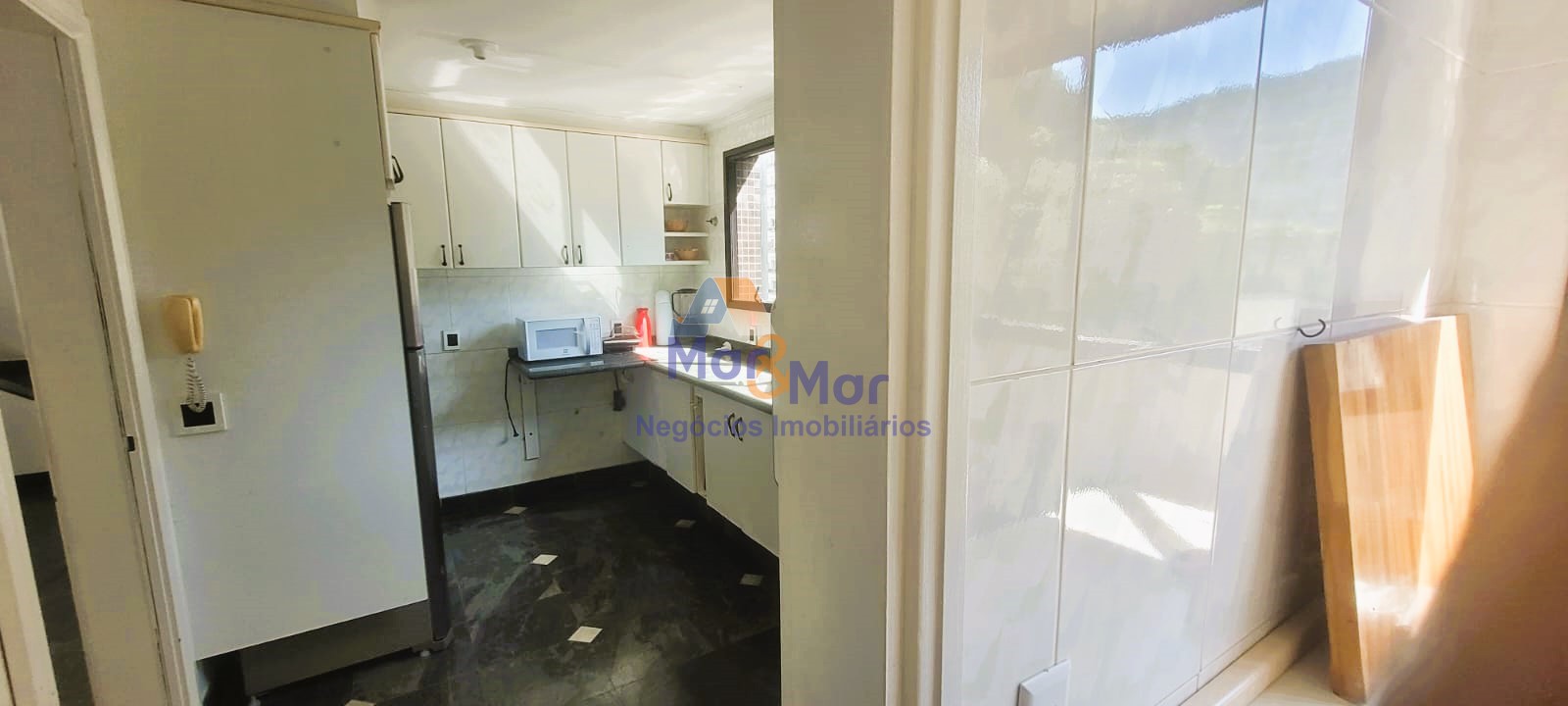 Apartamento Duplex na Praia das Pitangueiras!