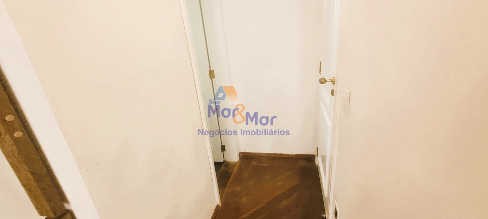 Apartamento Duplex na Praia das Pitangueiras!