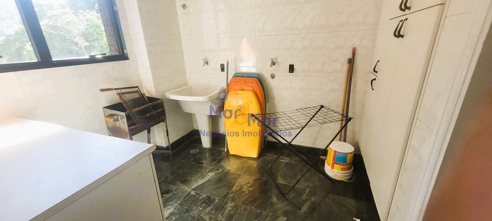 Apartamento Duplex na Praia das Pitangueiras!