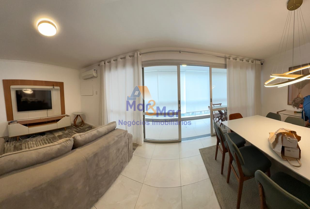 Apartamento na Praia das Pitangueiras, Guarujá - SP