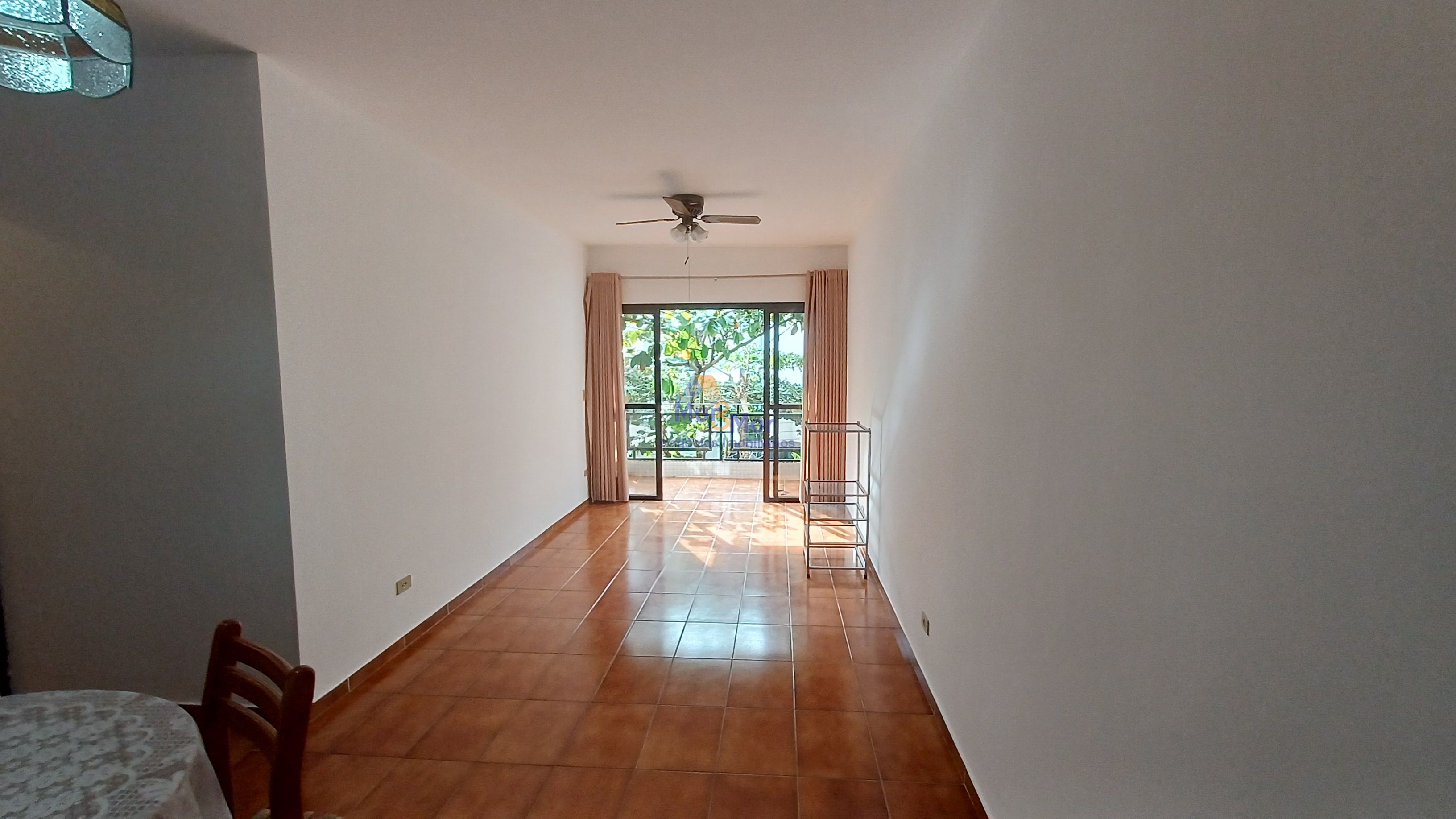 Apartamento-2-dormitorios-Enseada