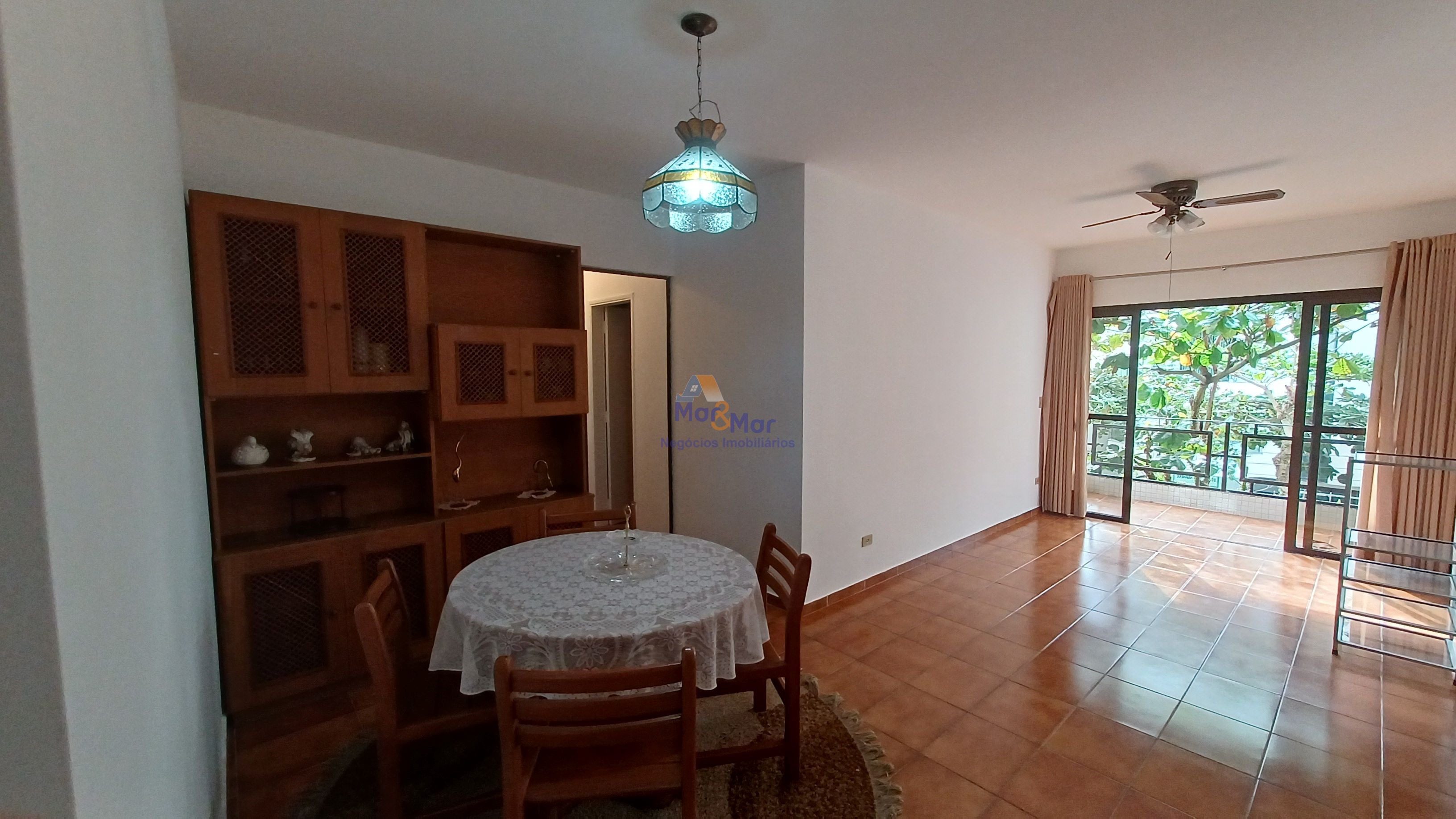 Apartamento-2-dormitorios-Enseada