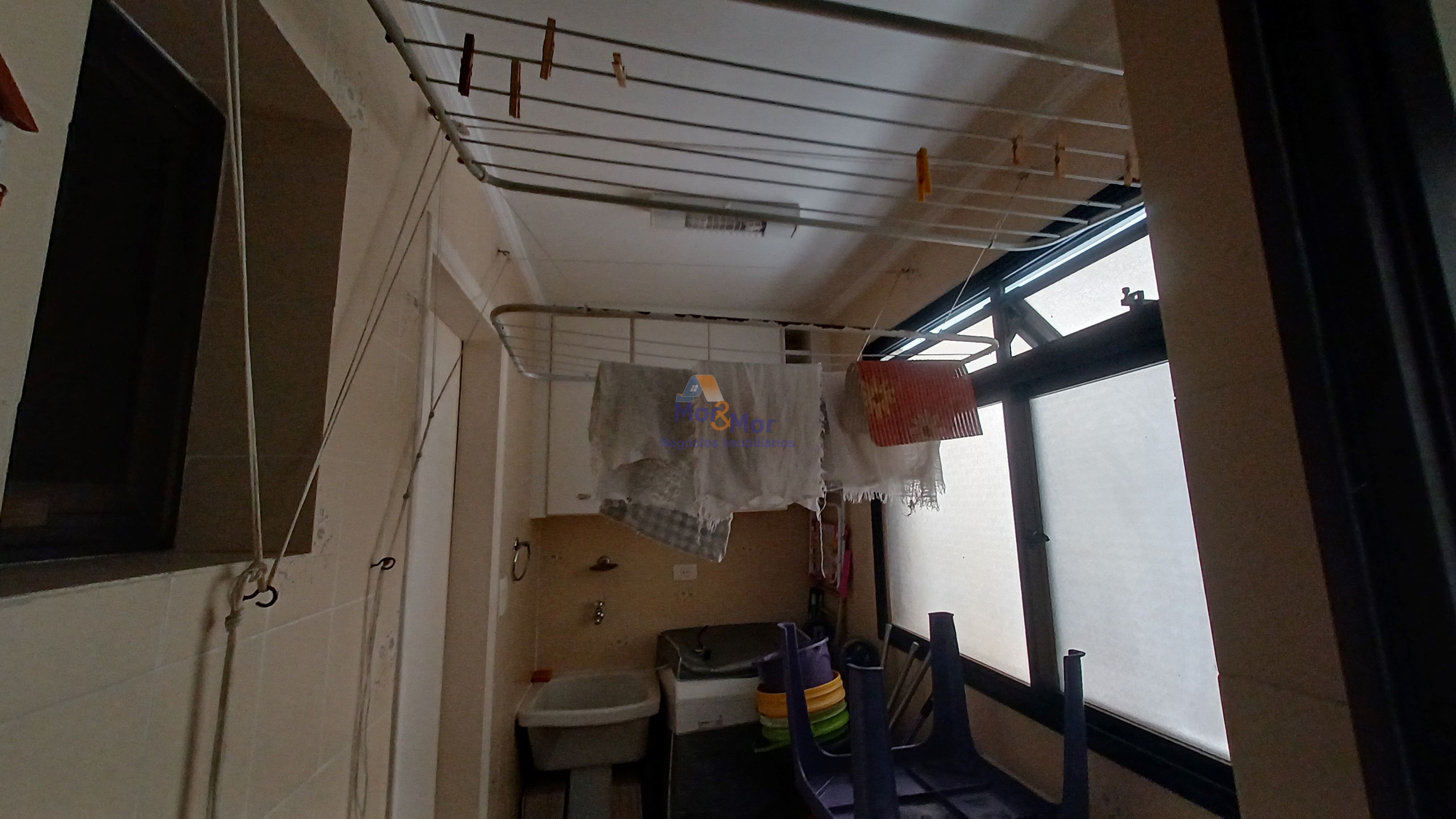Apartamento na Praia da Enseada, Guarujá - SP