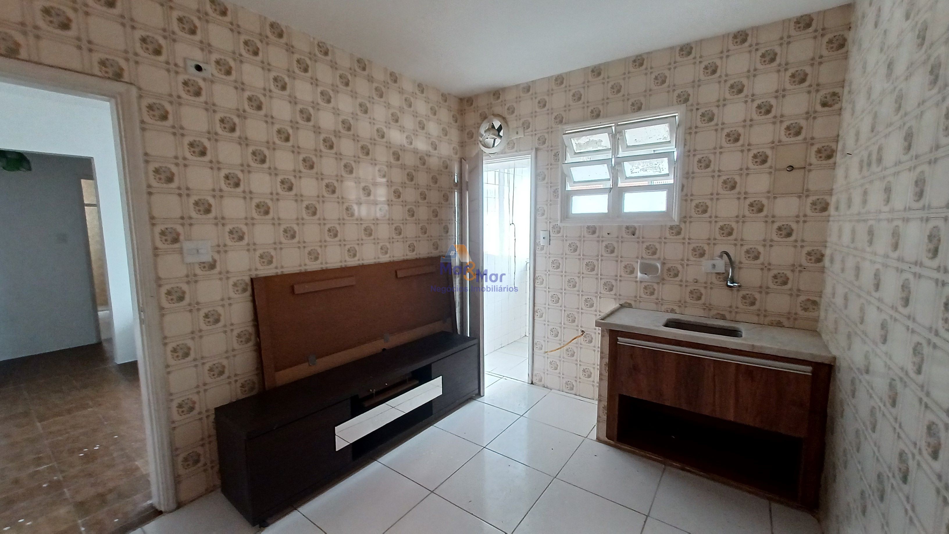 Apartamento na Praia da Enseada, Guarujá - SP