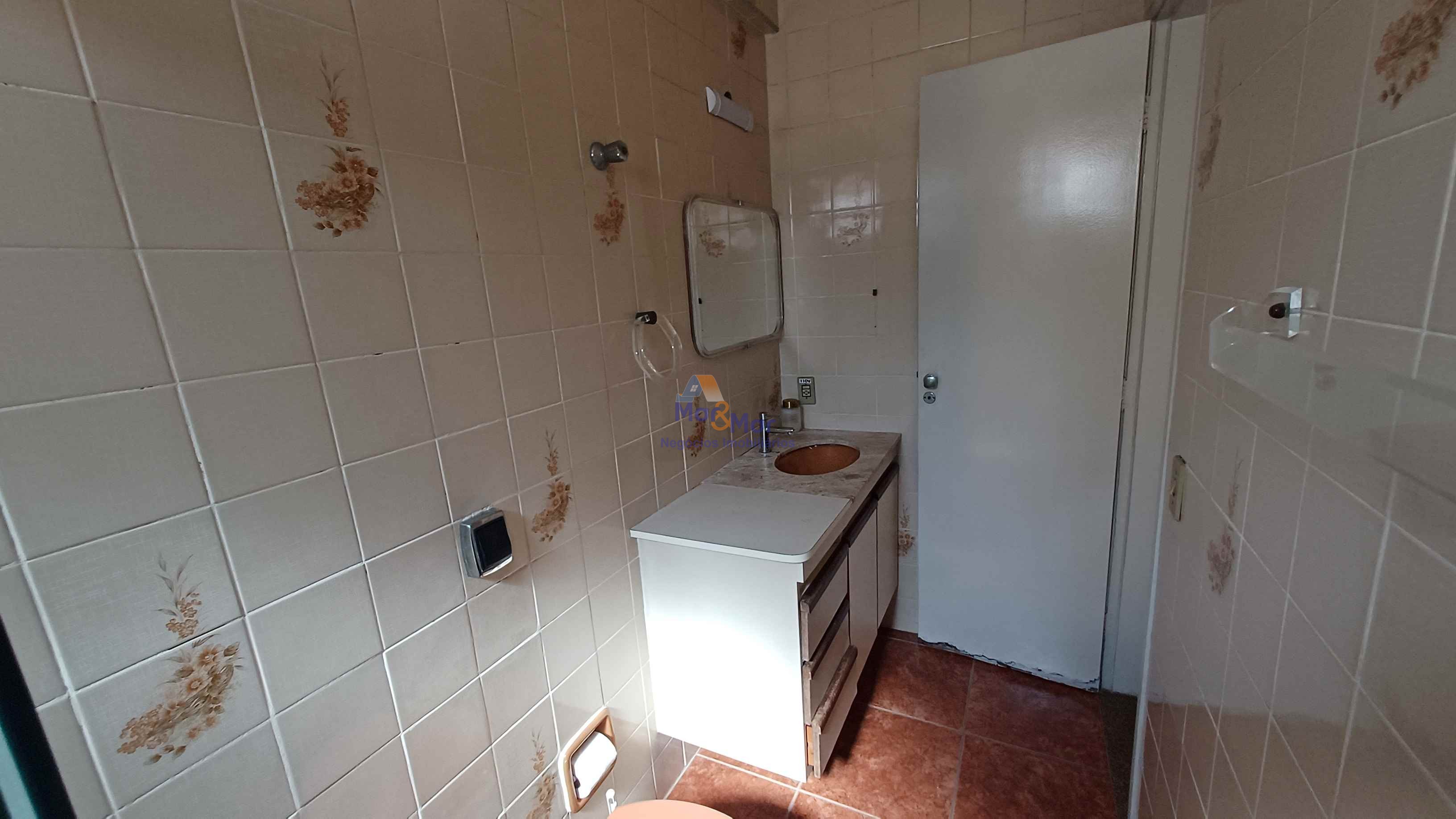 Apartamento na Praia da Enseada, Guarujá - SP