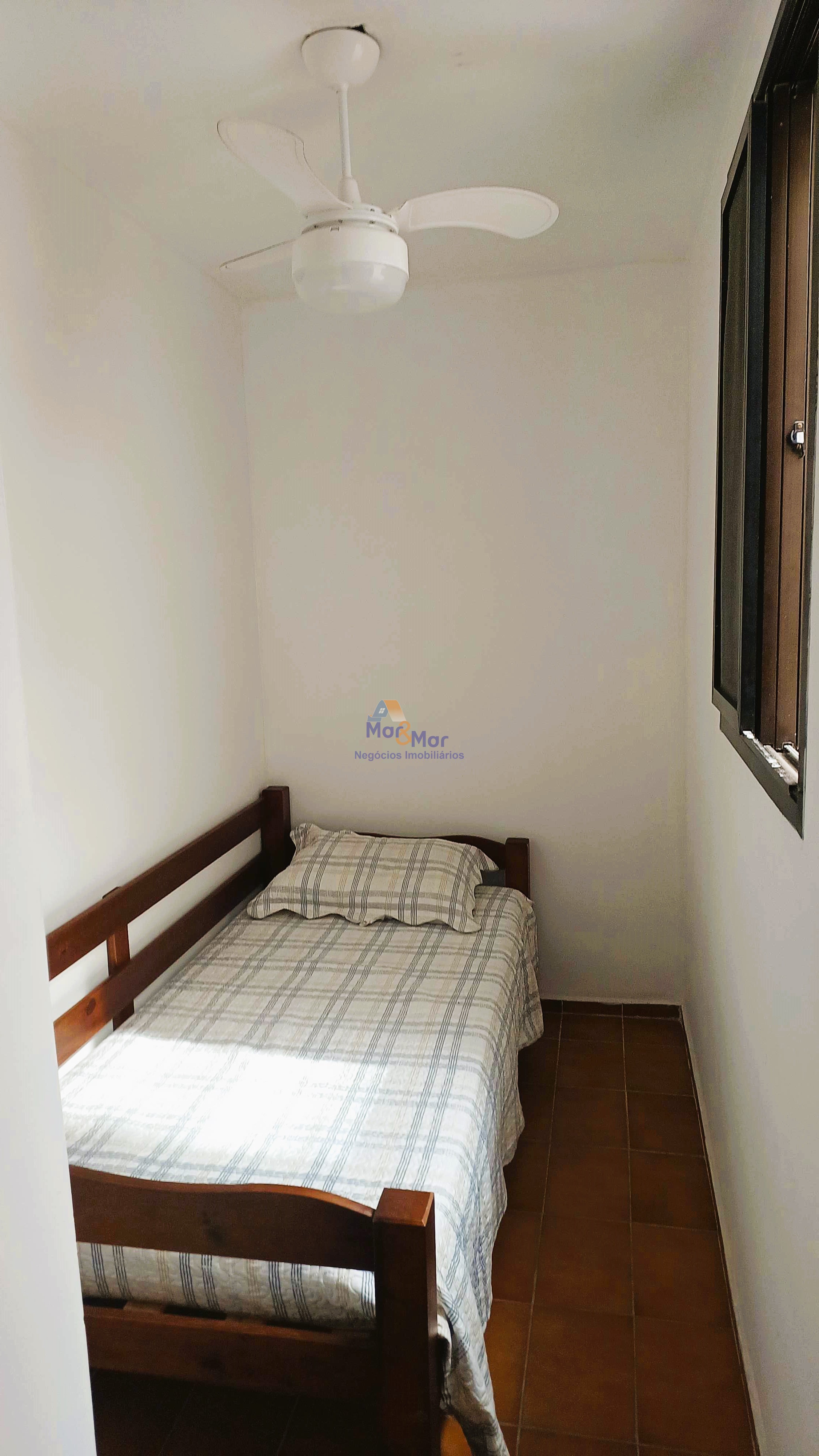 Apartamento na Praia da Enseada, Guarujá - SP