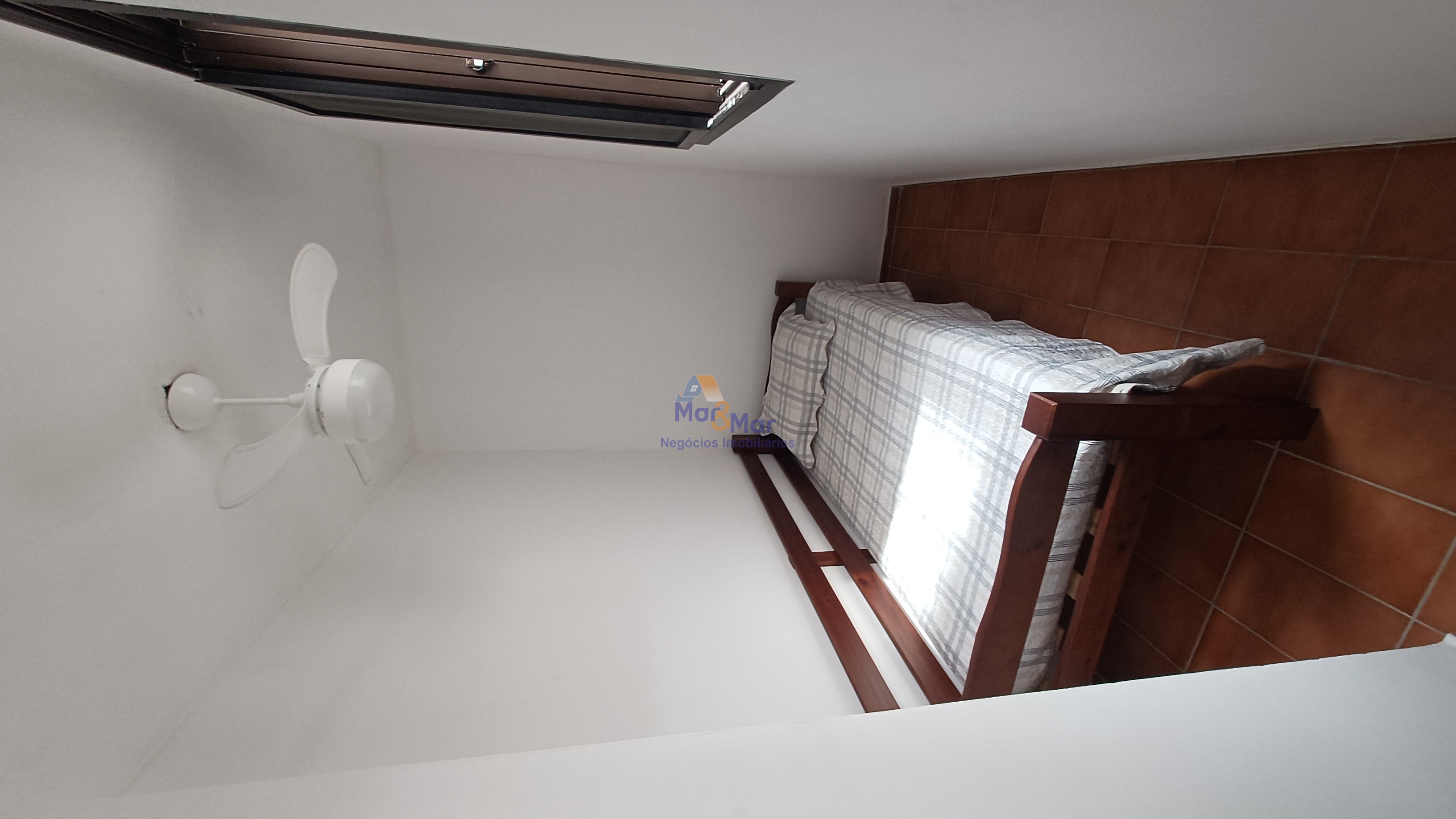 Apartamento na Praia da Enseada, Guarujá - SP