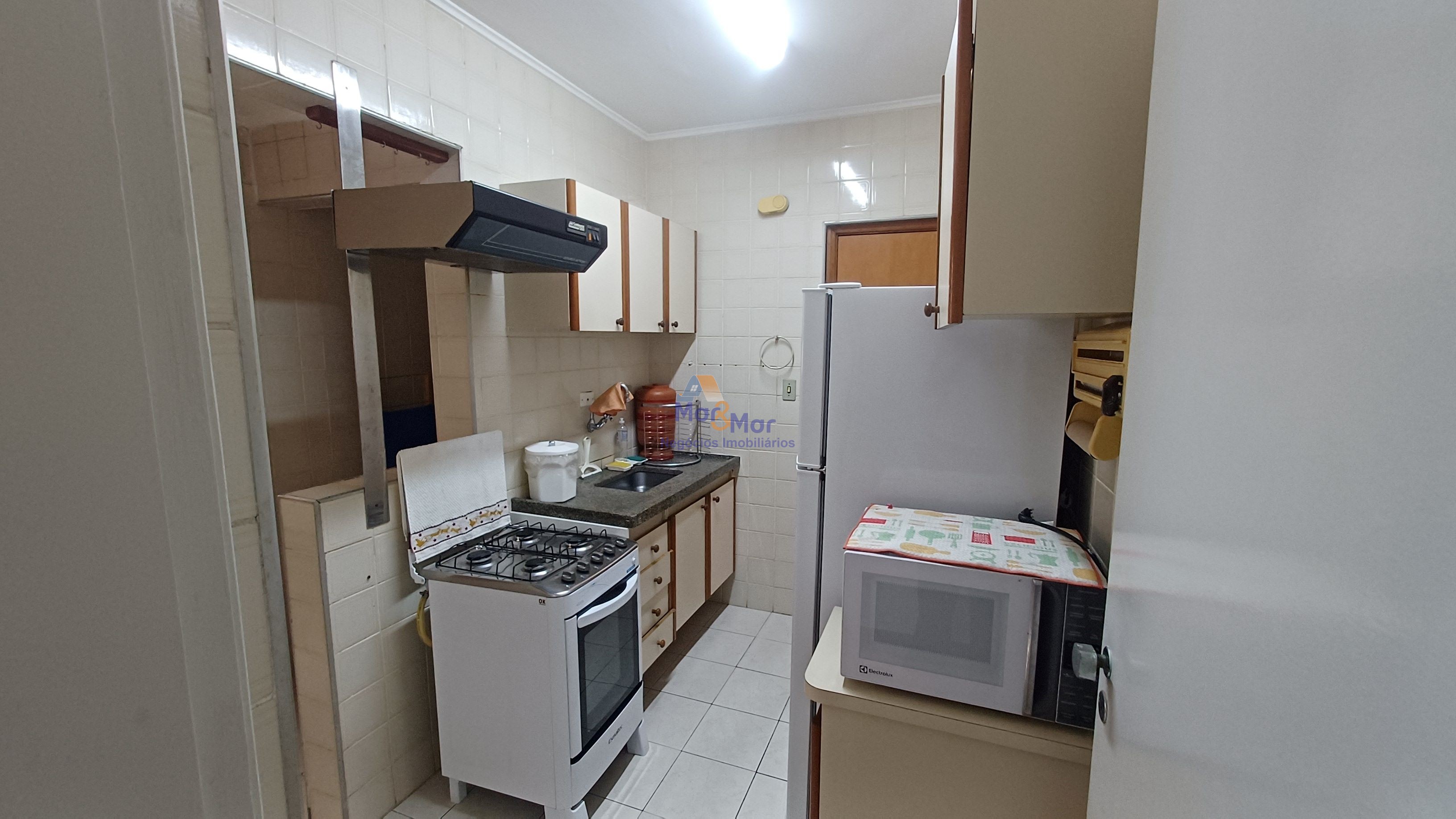 Apartamento na Praia da Enseada, Guarujá - SP
