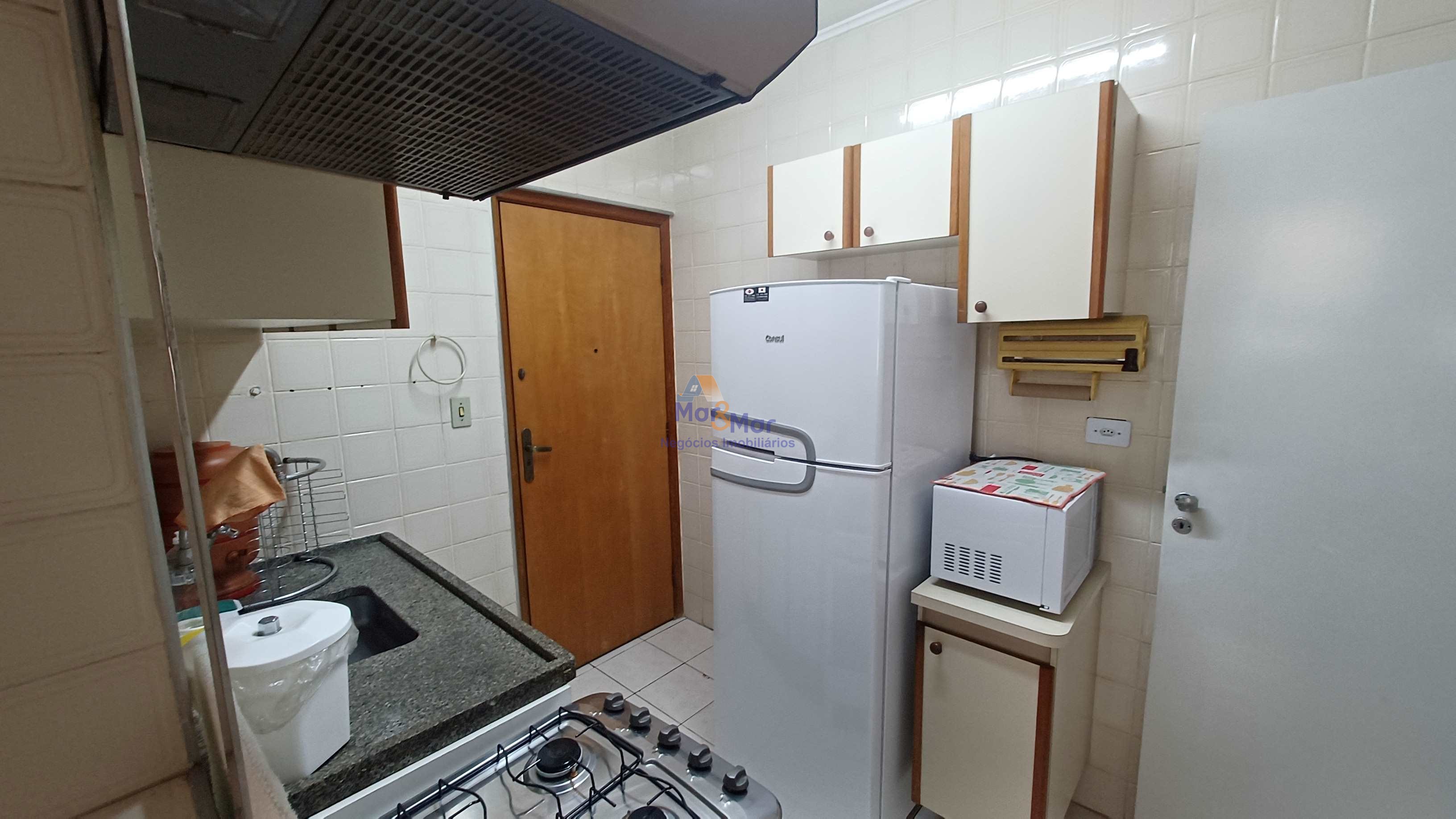 Apartamento na Praia da Enseada, Guarujá - SP