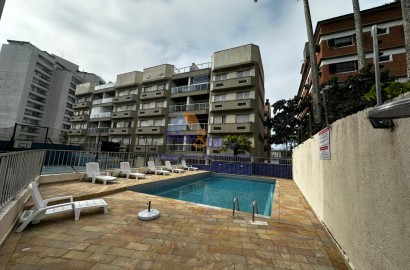 Apartamento na Praia da Enseada, Guarujá - SP