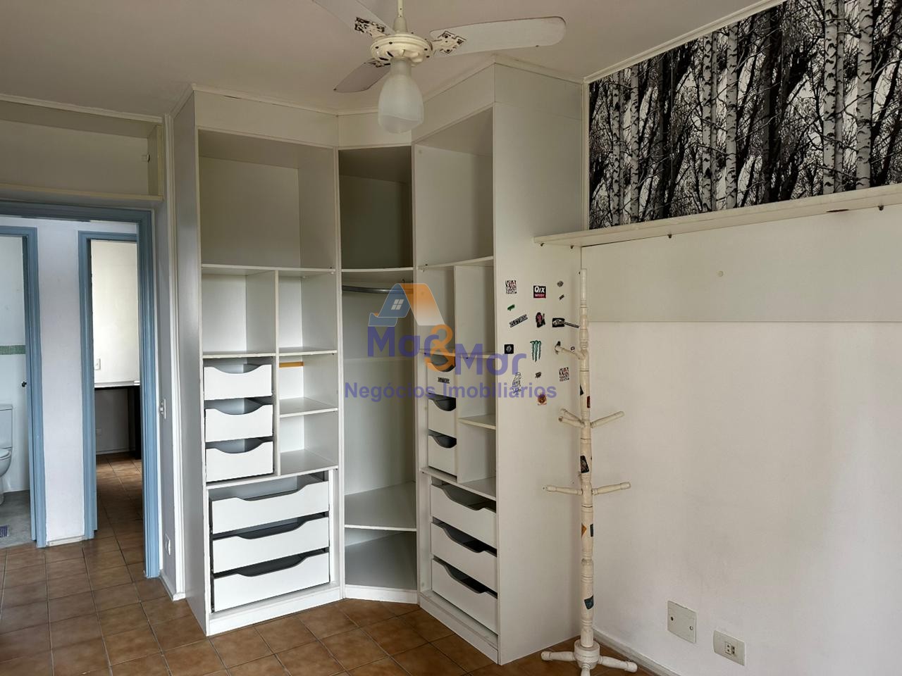Apartamento na Praia da Enseada, Guarujá - SP