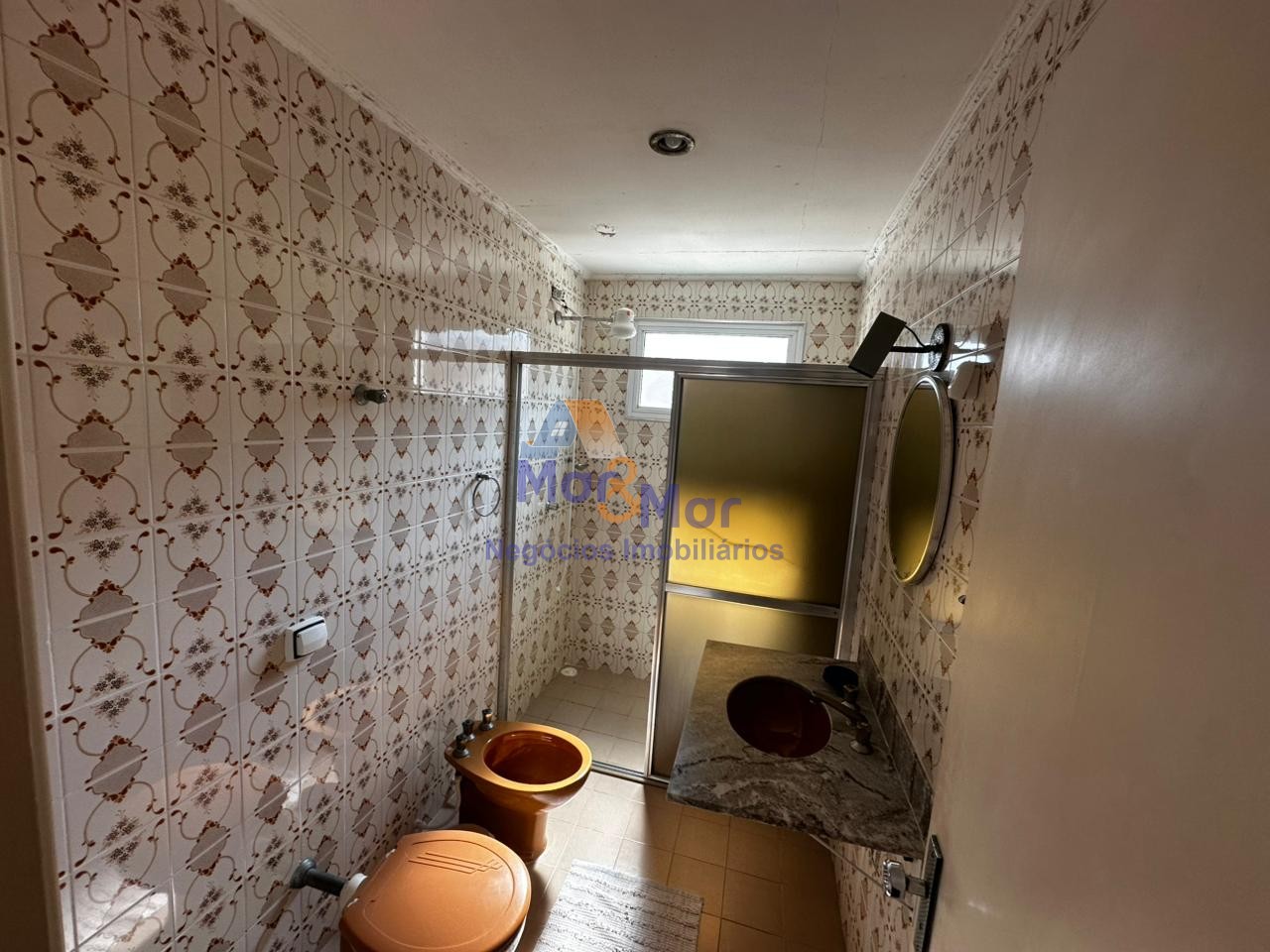 Apartamento na Praia da Enseada, Guarujá - SP