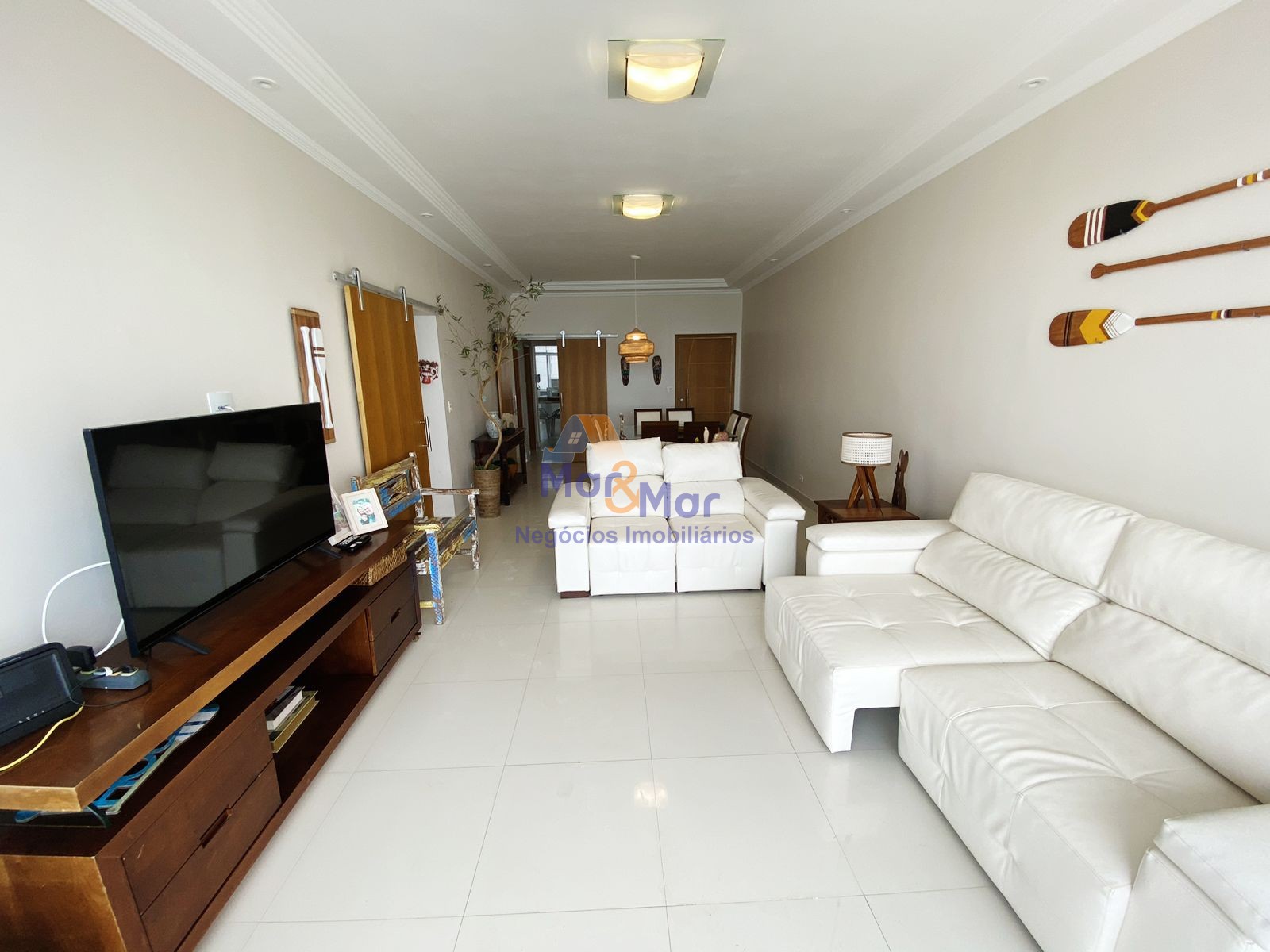 Apartamento Frente ao Mar nas Pitangueiras, Guarujá - SP