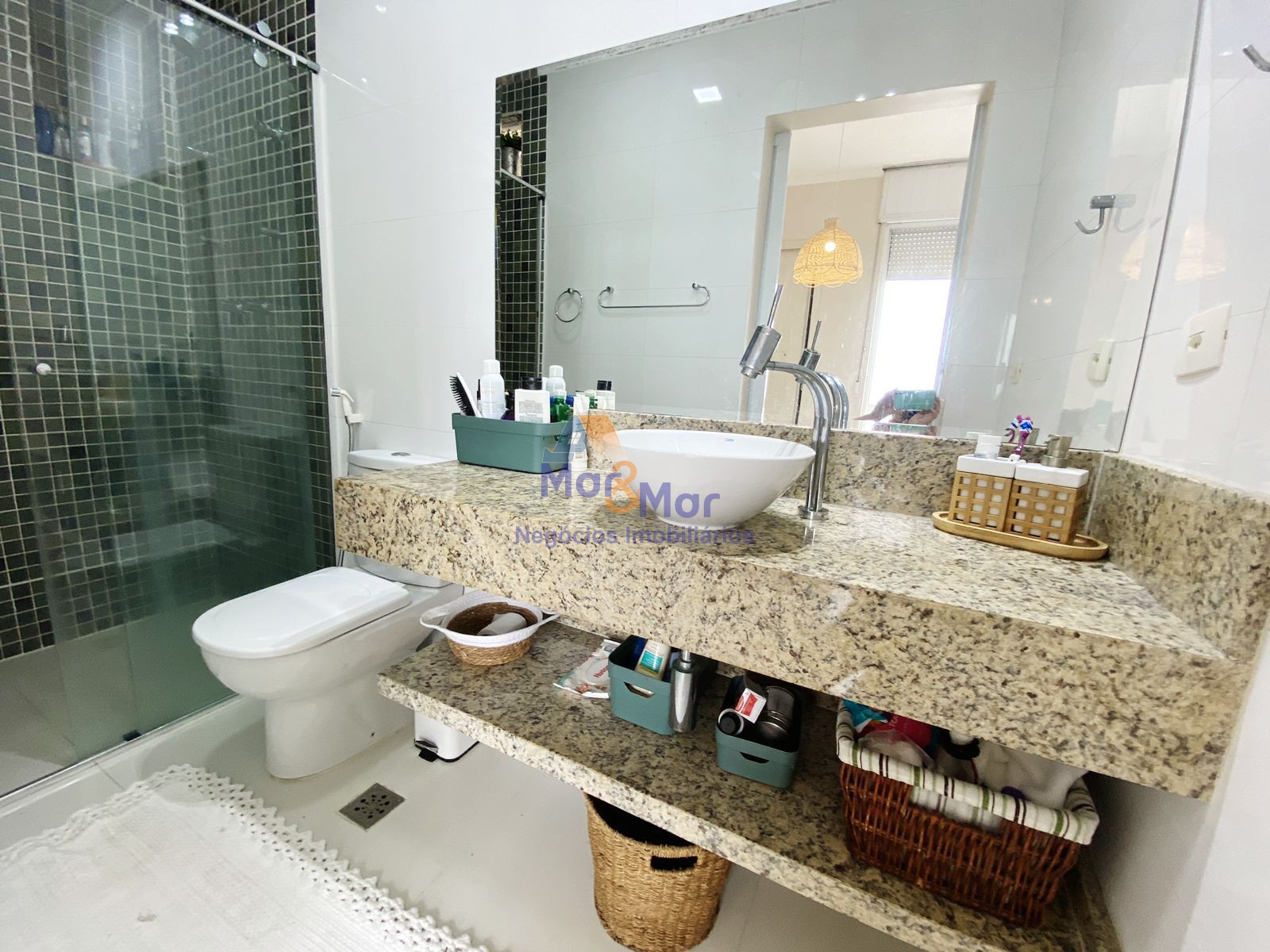 Apartamento Frente ao Mar nas Pitangueiras, Guarujá - SP