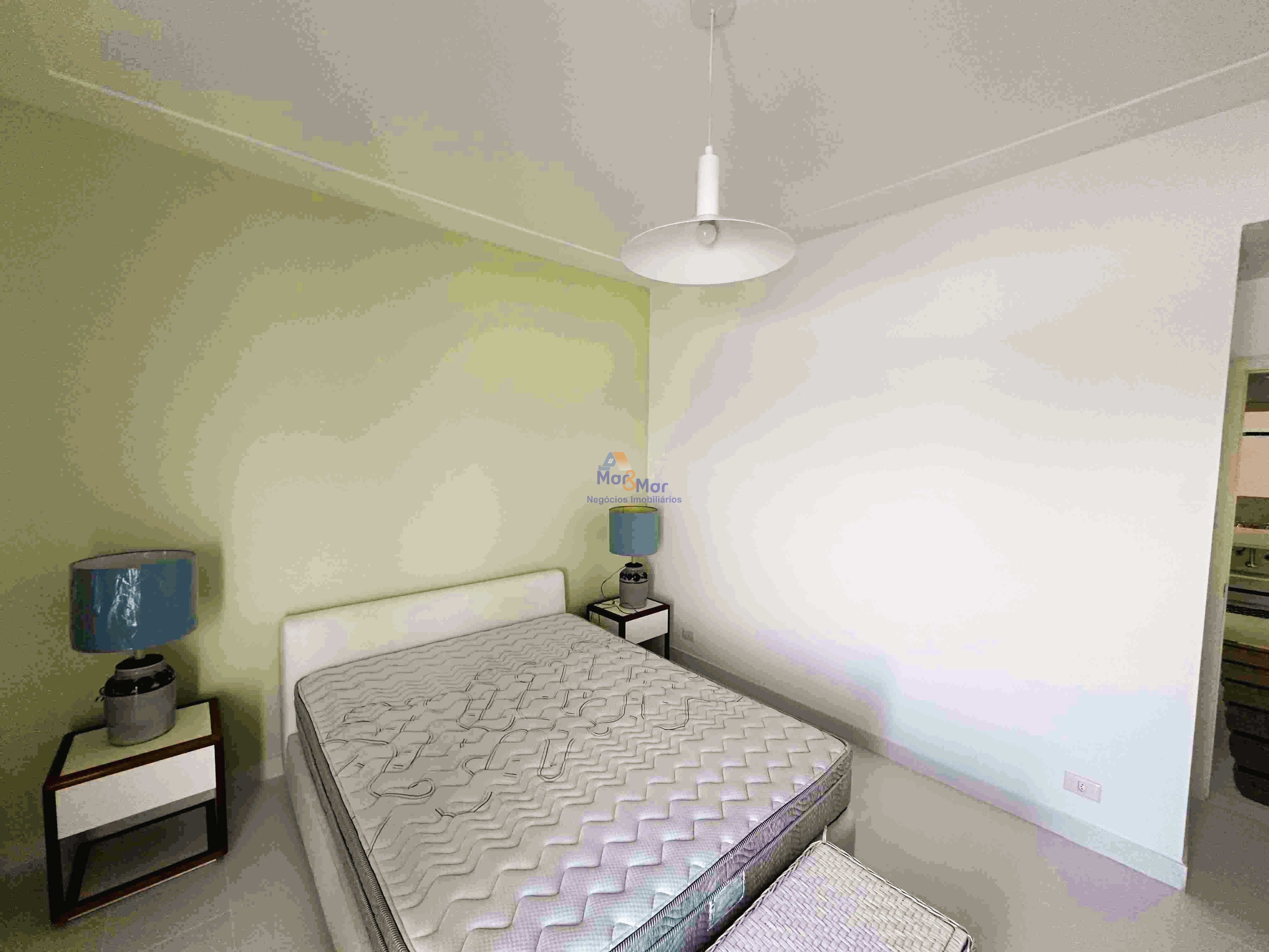 Apartamento Frente ao Mar nas Pitangueiras, Guarujá - SP