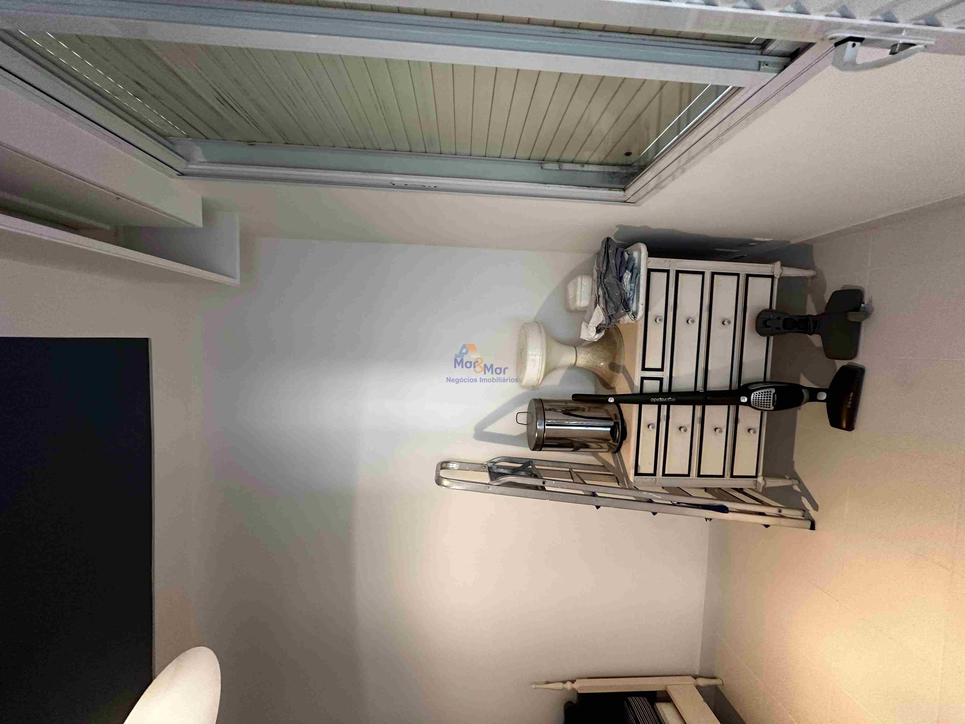 Apartamento Frente ao Mar nas Pitangueiras, Guarujá - SP