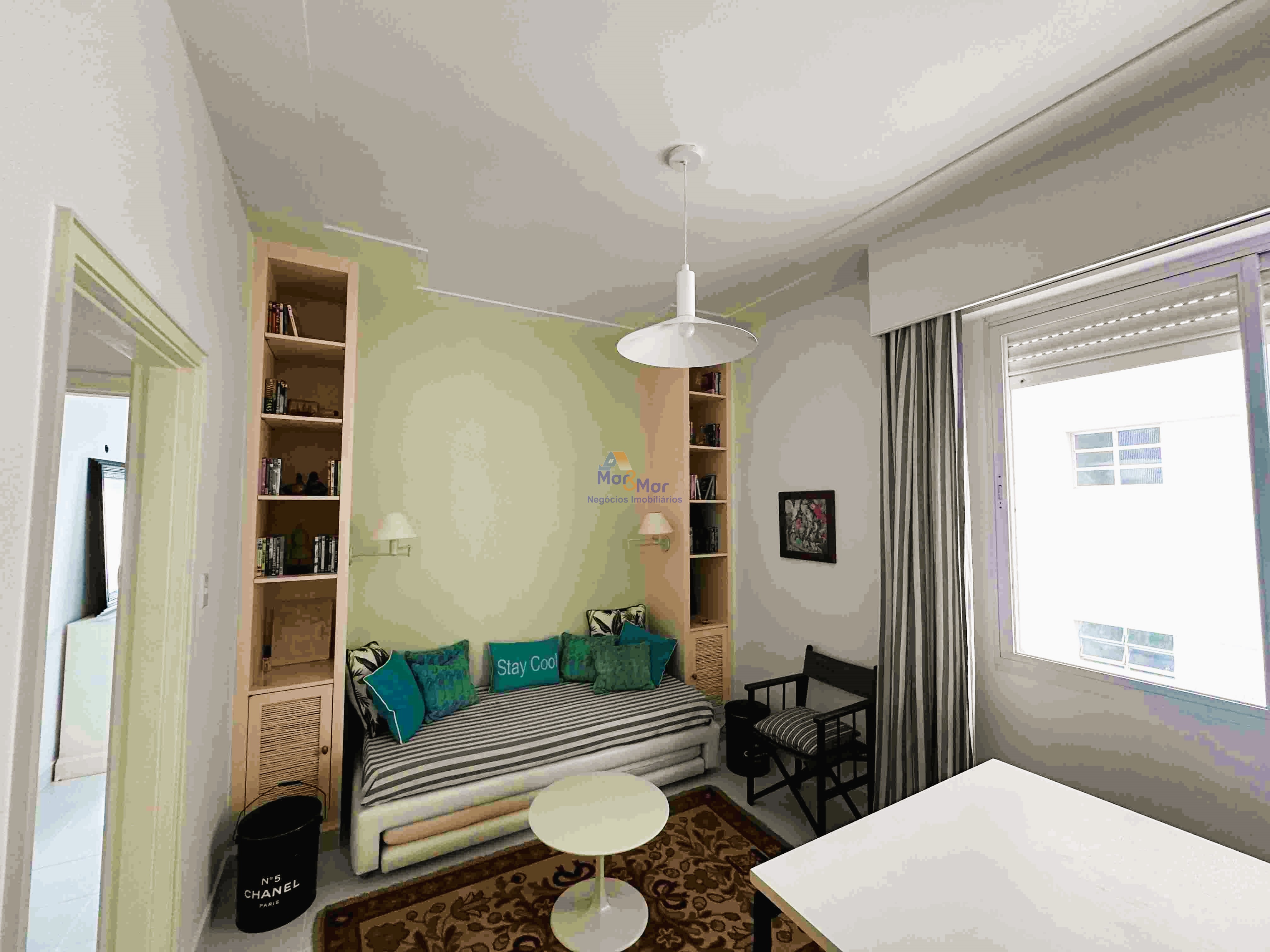 Apartamento Frente ao Mar nas Pitangueiras, Guarujá - SP