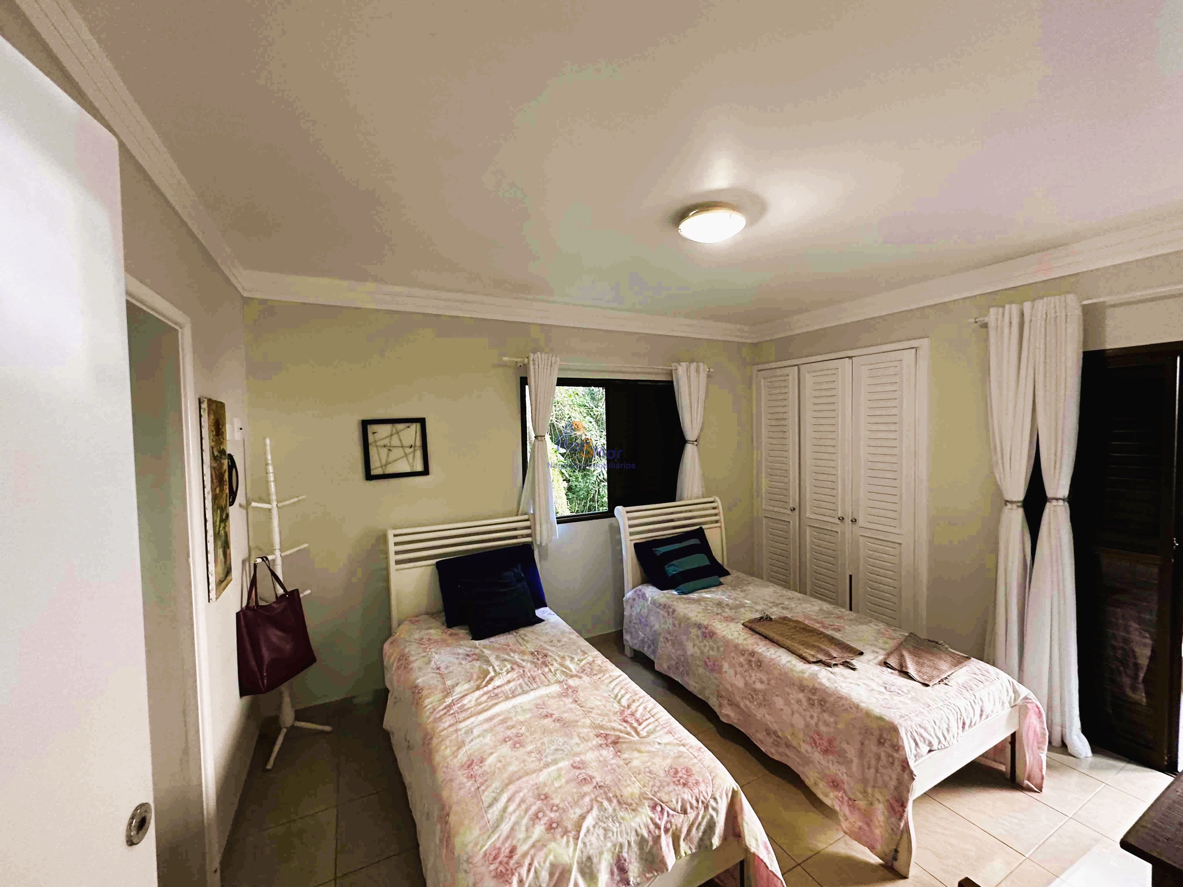Apartamento-3-dormitorios-Pitangueiras