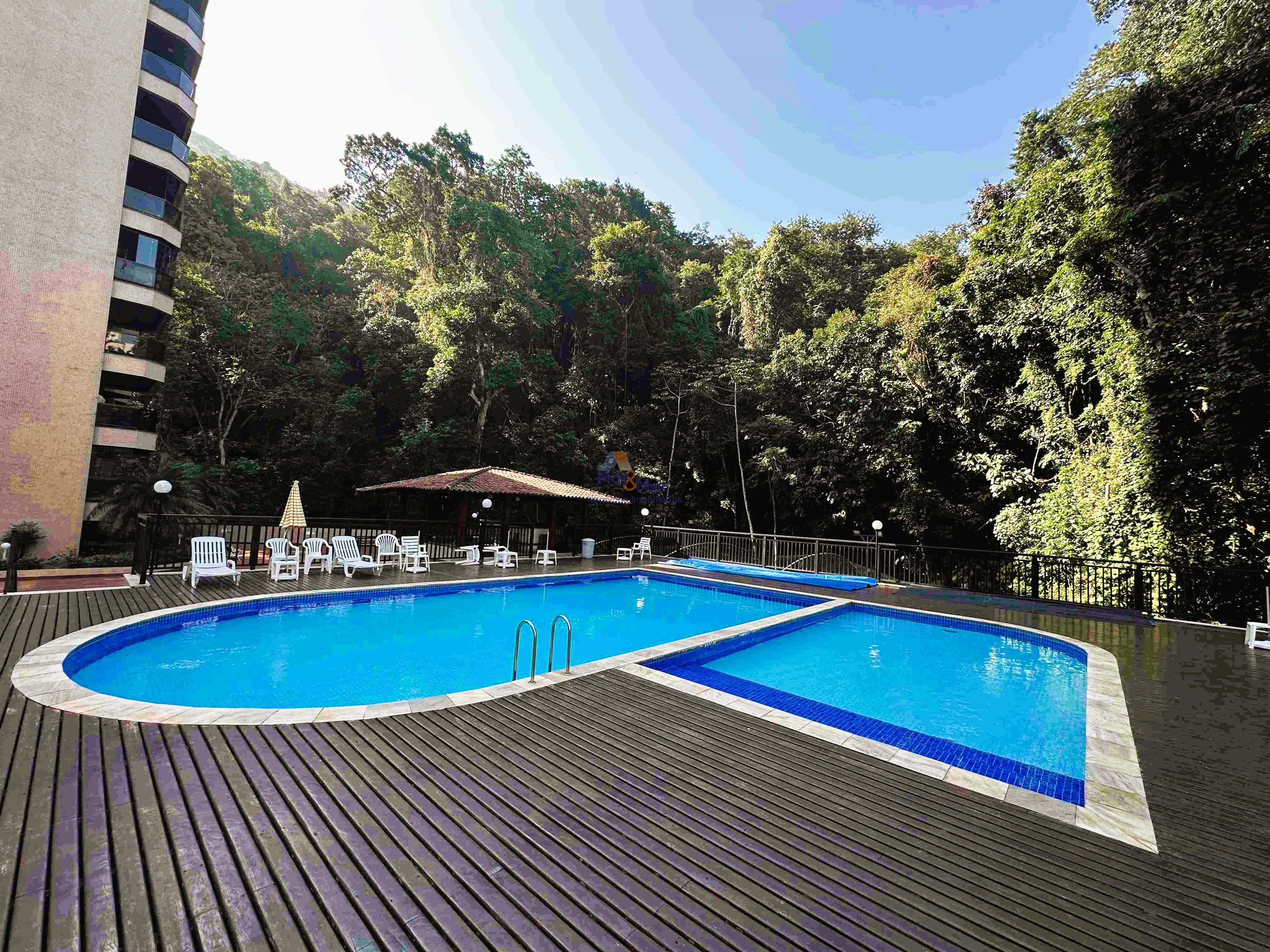 Apartamento-3-dormitorios-Pitangueiras