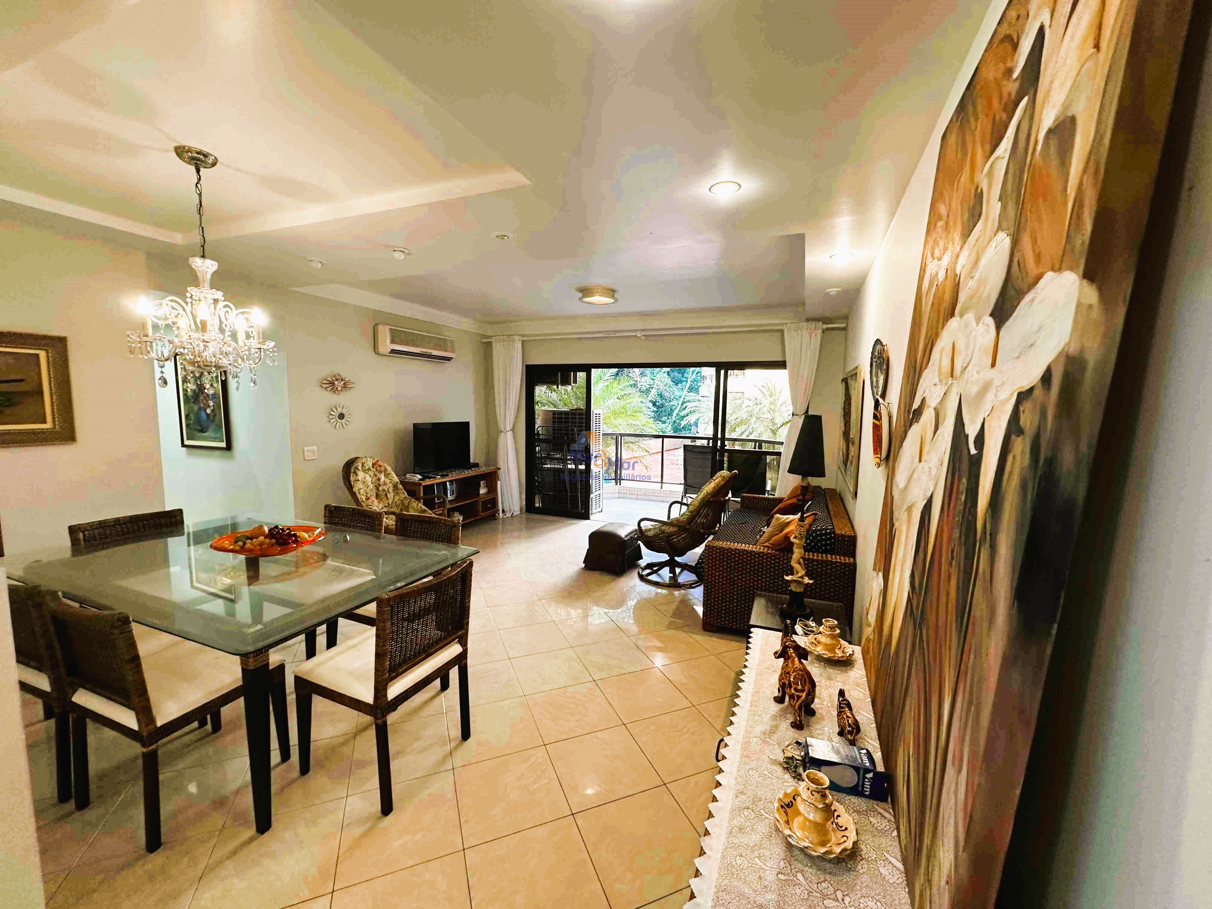 Apartamento-3-dormitorios-Pitangueiras
