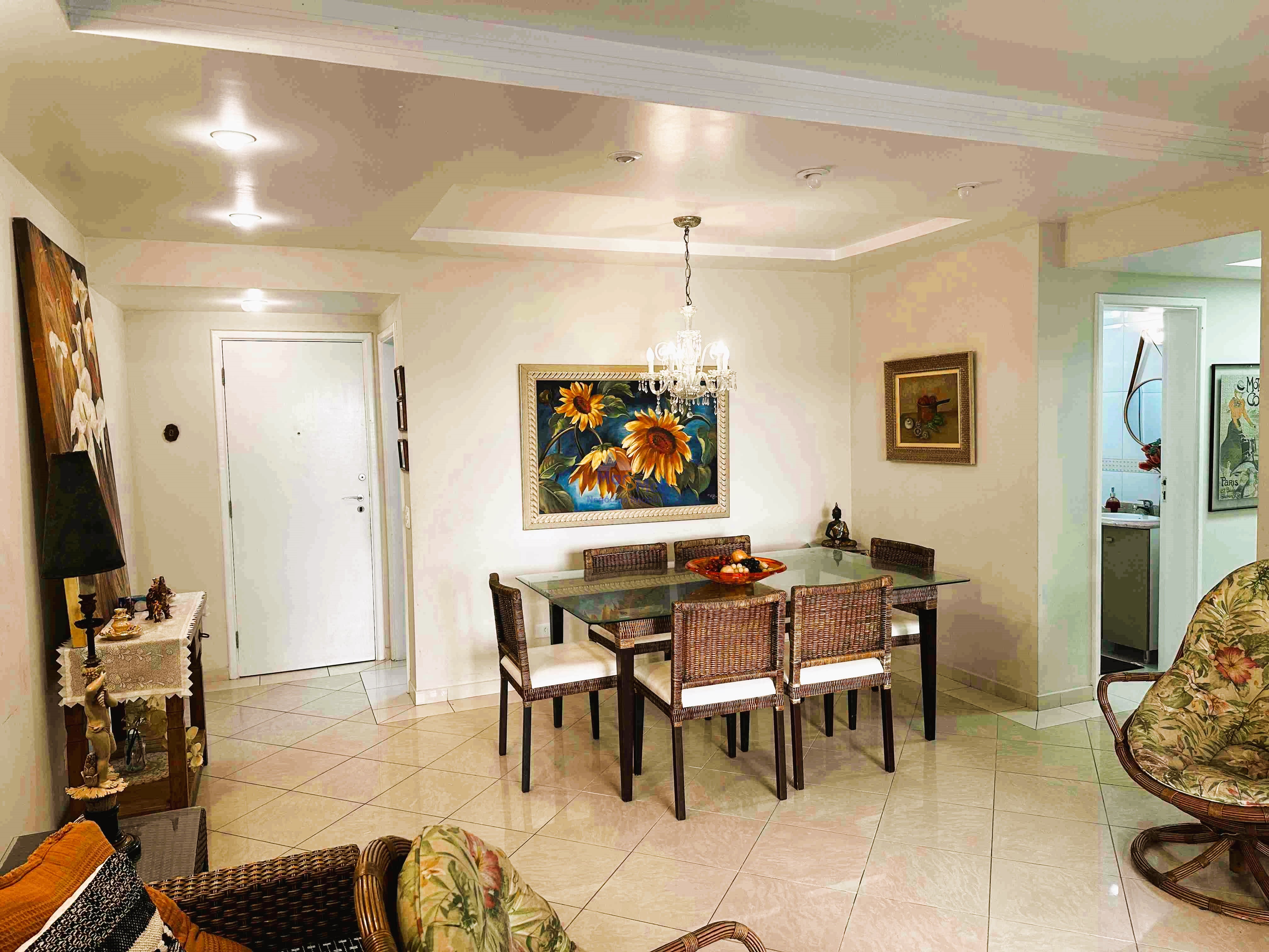 Apartamento-3-dormitorios-Pitangueiras