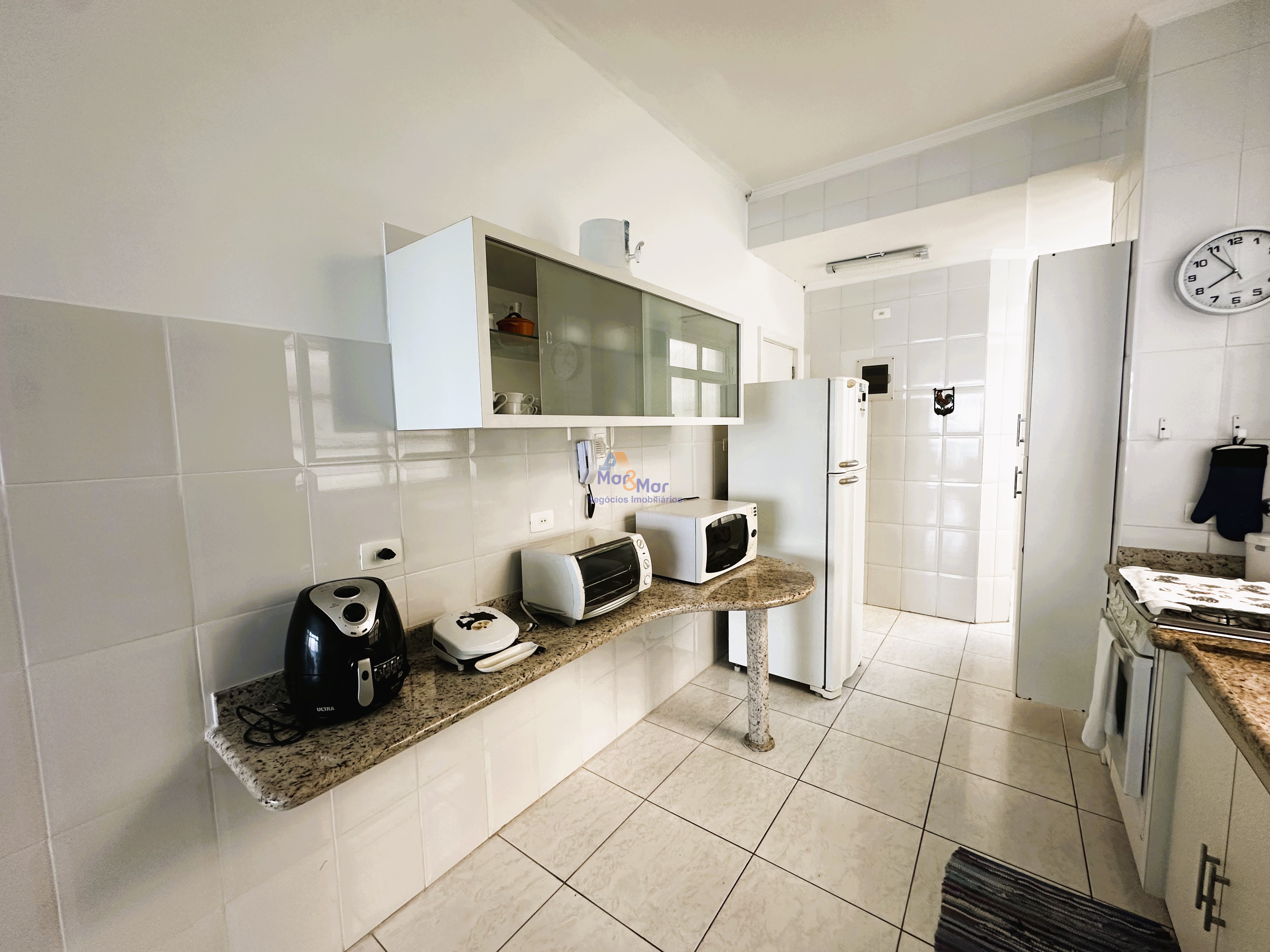 Apartamento Frente ao Mar nas Pitangueiras, Guarujá - SP