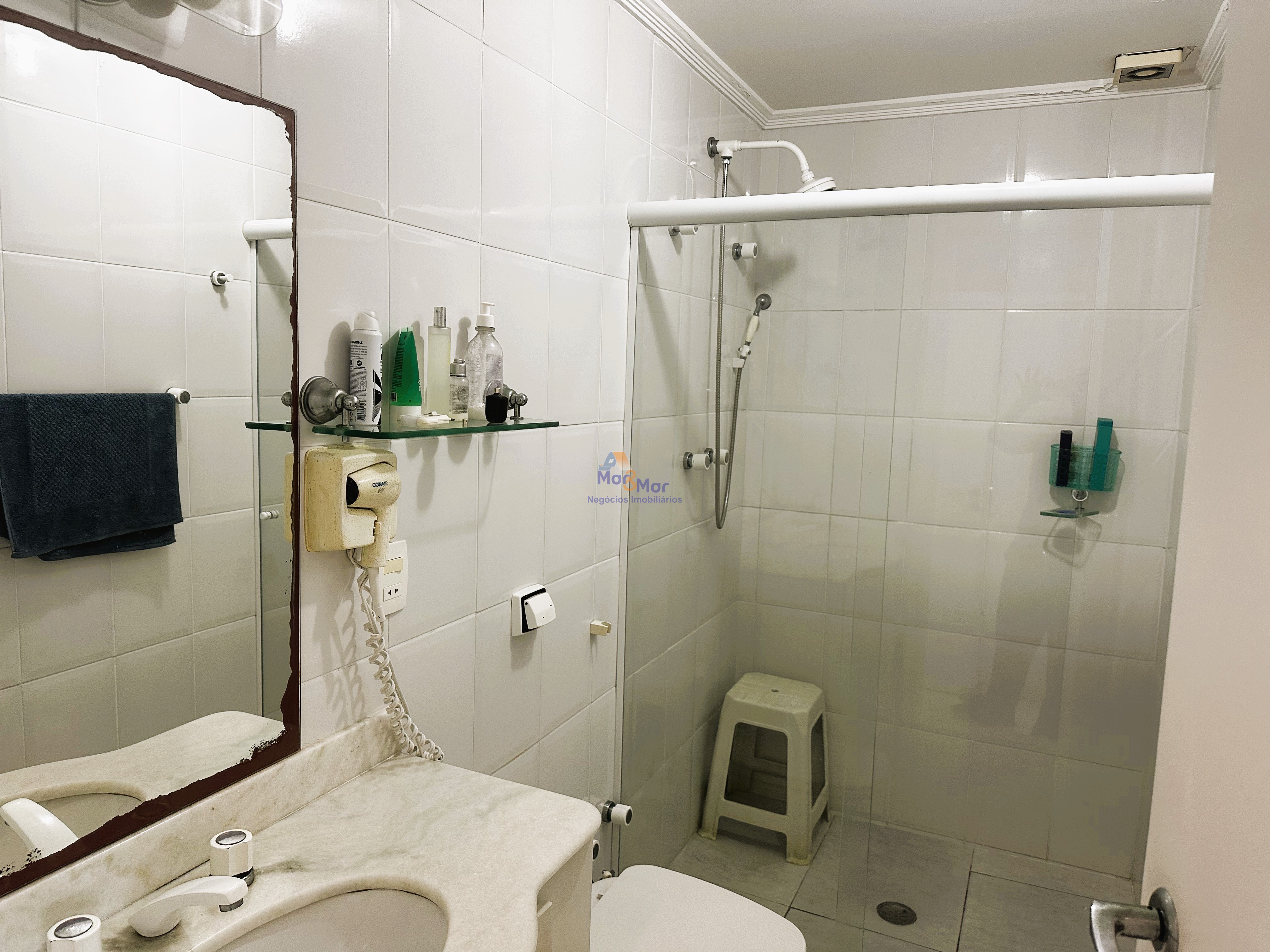Apartamento Frente ao Mar nas Pitangueiras, Guarujá - SP