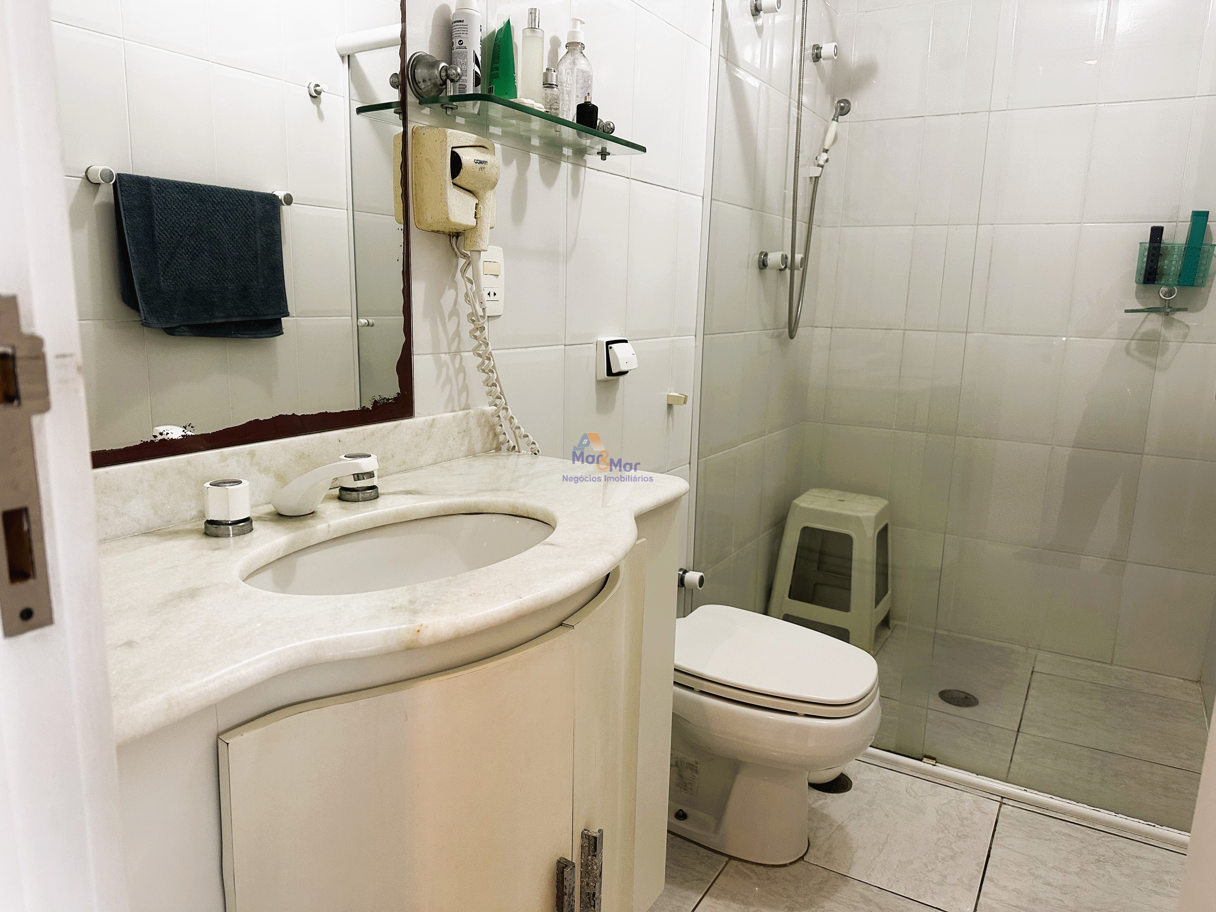 Apartamento Frente ao Mar nas Pitangueiras, Guarujá - SP