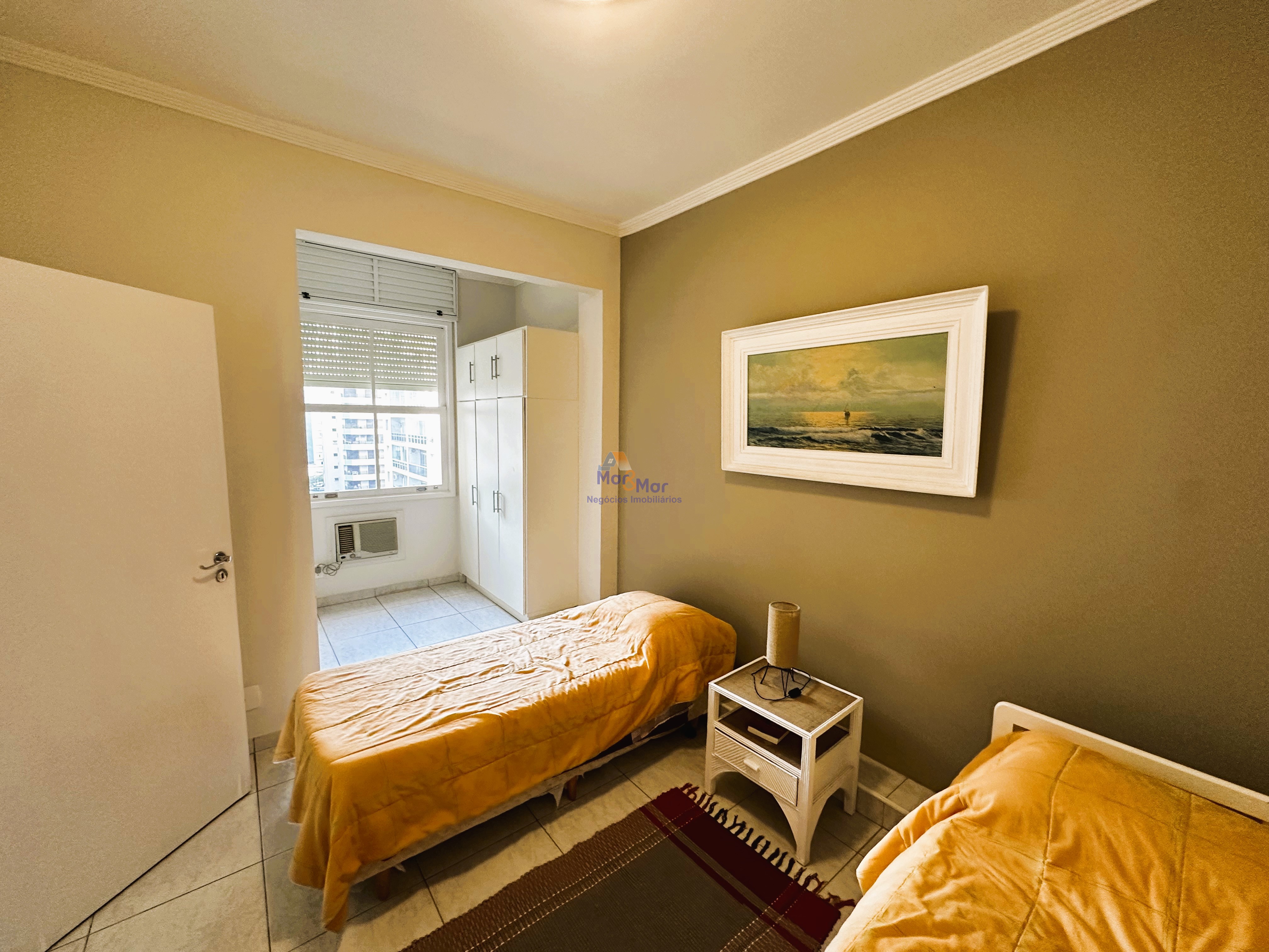 Apartamento Frente ao Mar nas Pitangueiras, Guarujá - SP