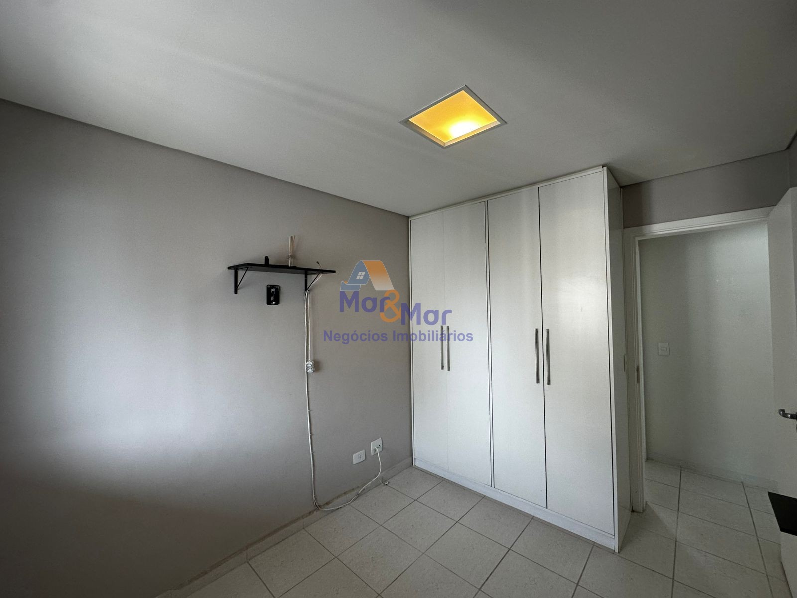 Apartamento Frente ao Mar, Praia das Astúrias Guarujá - SP