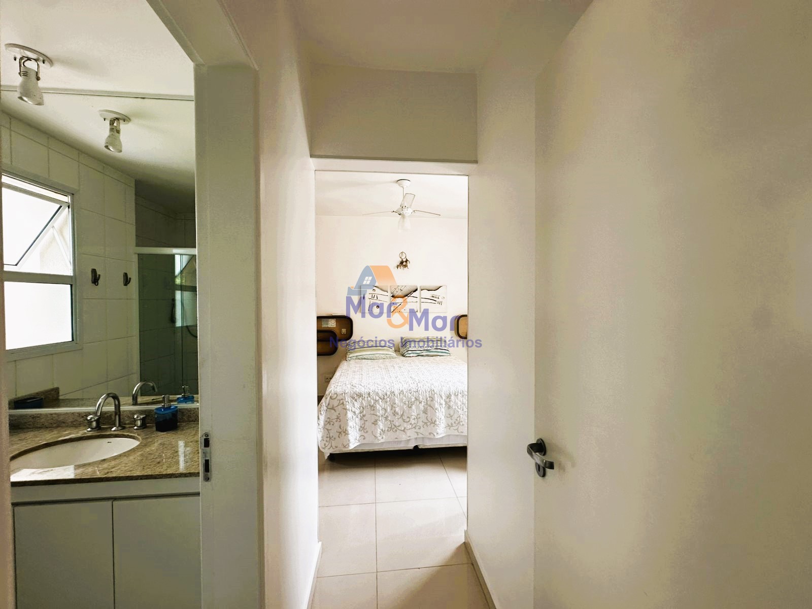 Apartamento Frente ao Mar, Astúrias, Guarujá - SP