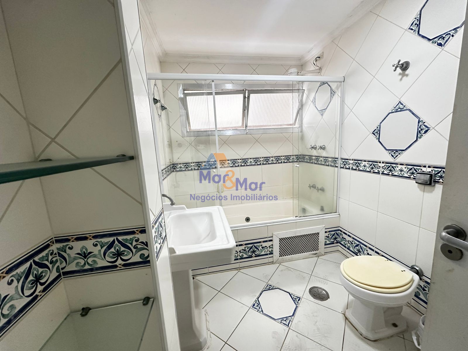 Apartamento-3-dormitorios-Pitangueiras