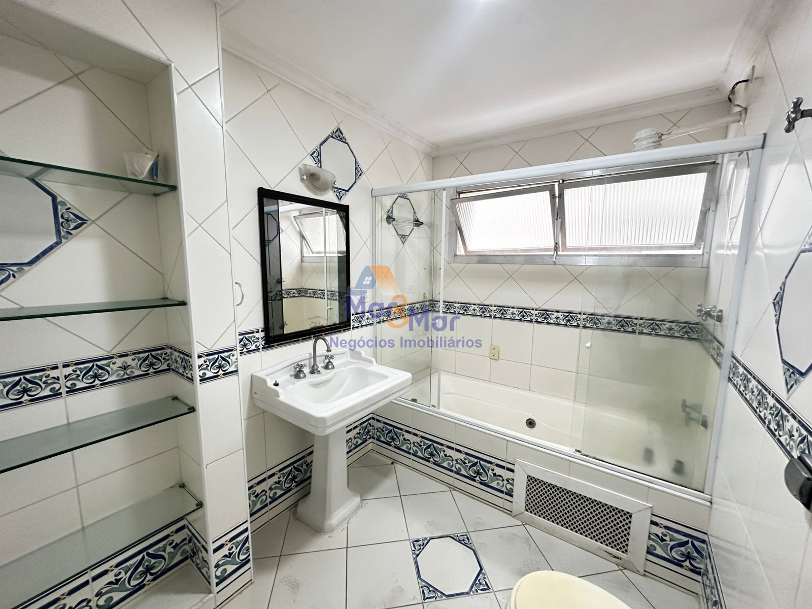 Apartamento-3-dormitorios-Pitangueiras