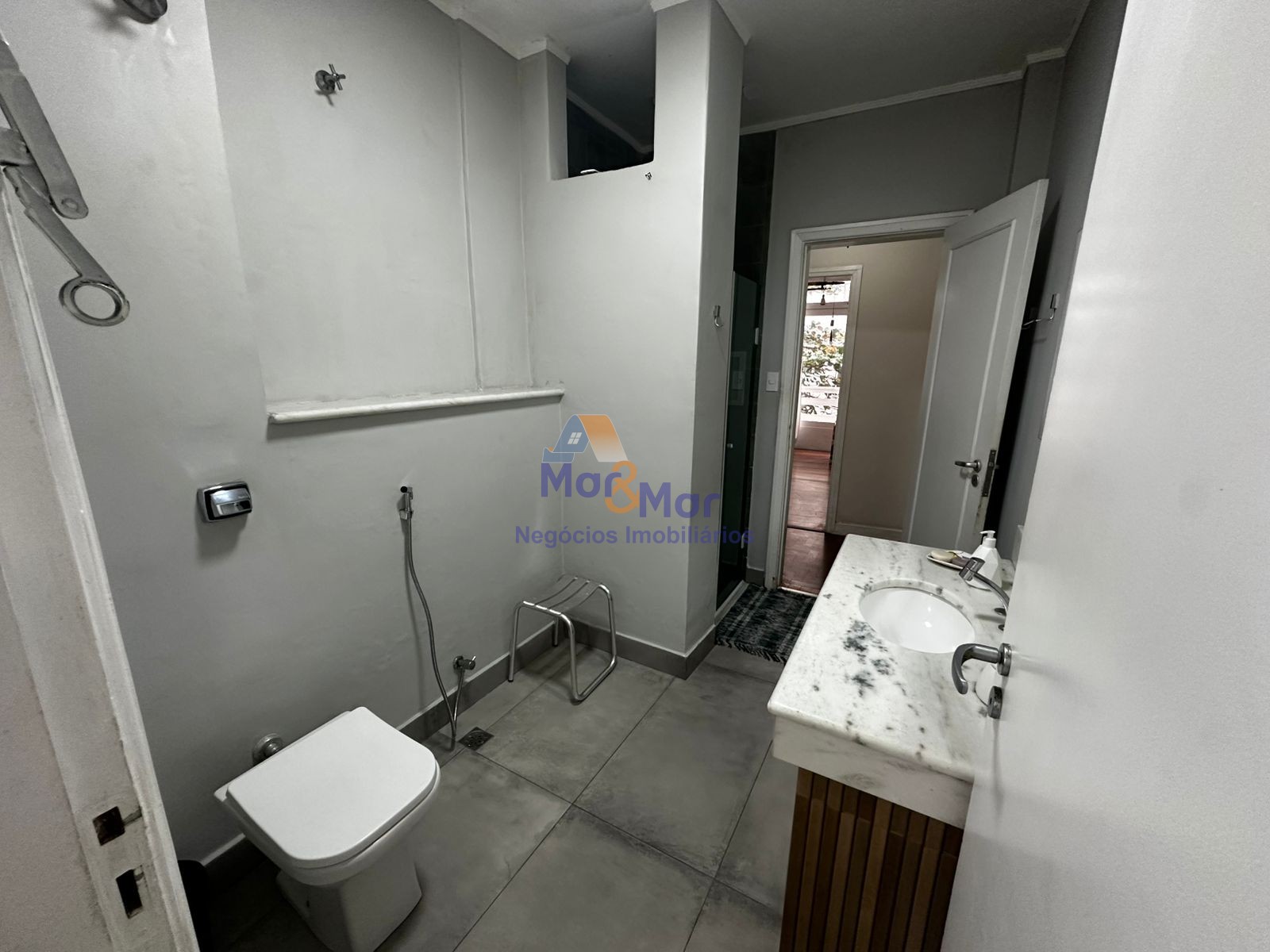 Apartamento-2-dormitorios-Pitangueiras