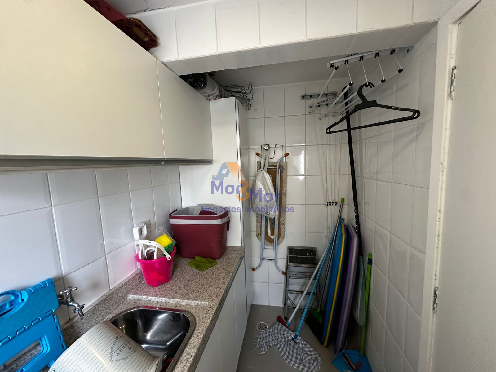 Apartamento Frente ao Mar, Praia das Astúria, Guarujá - SP