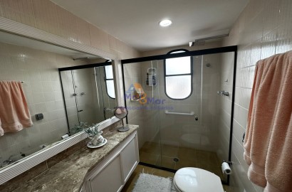 Apartamento na Praia das Pitangueiras, Guarujá - SP