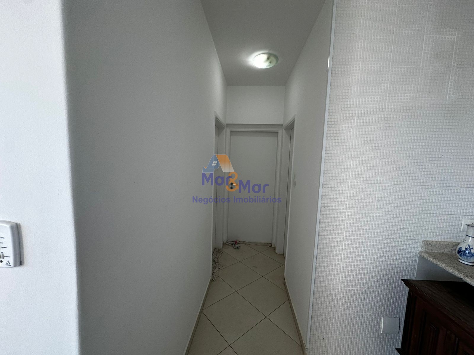 Apartamento Frente ao Mar nas Pitangueiras, Guarujá - SP