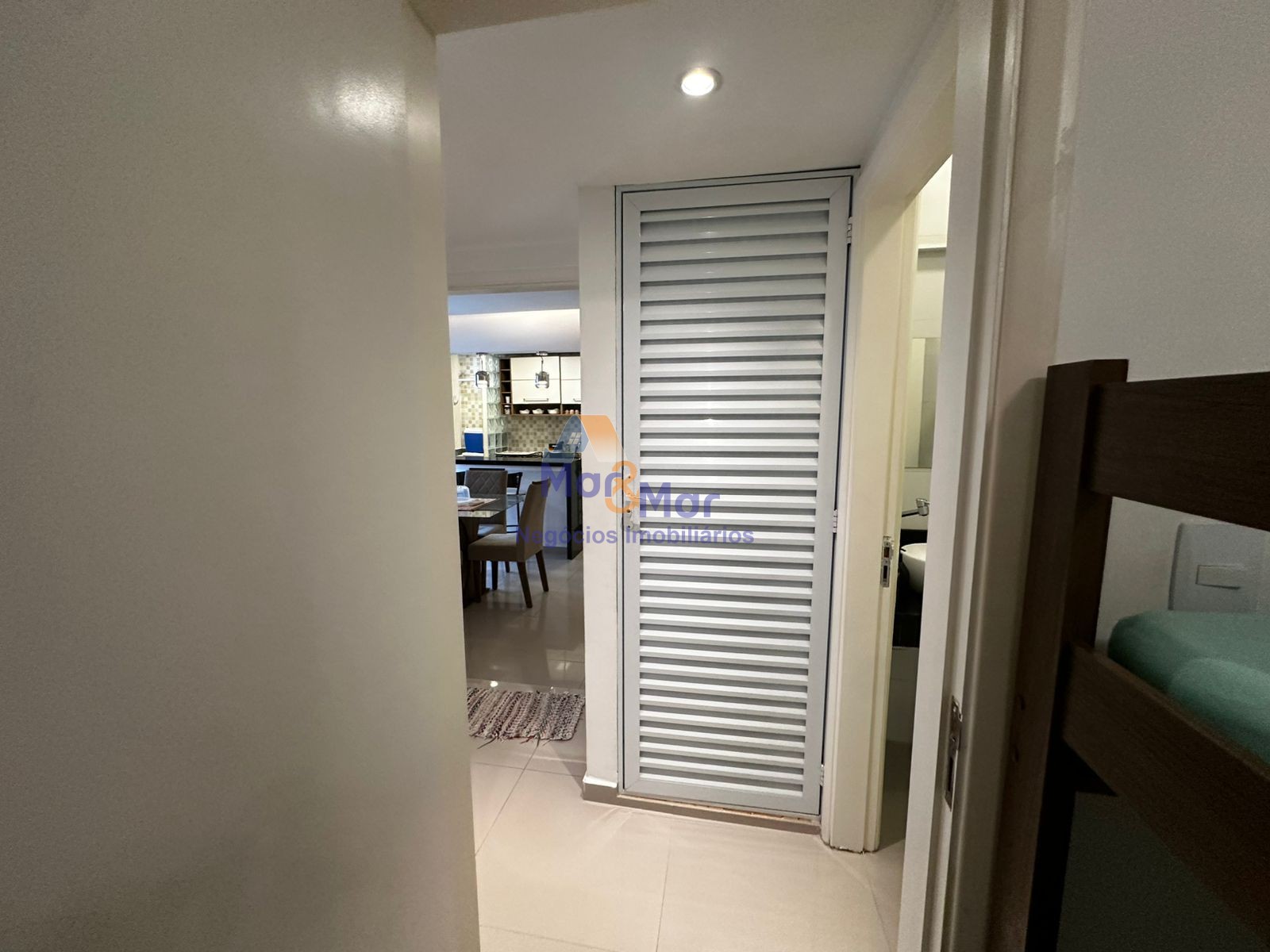 Apartamento na Praia das Astúrias, Guarujá - SP