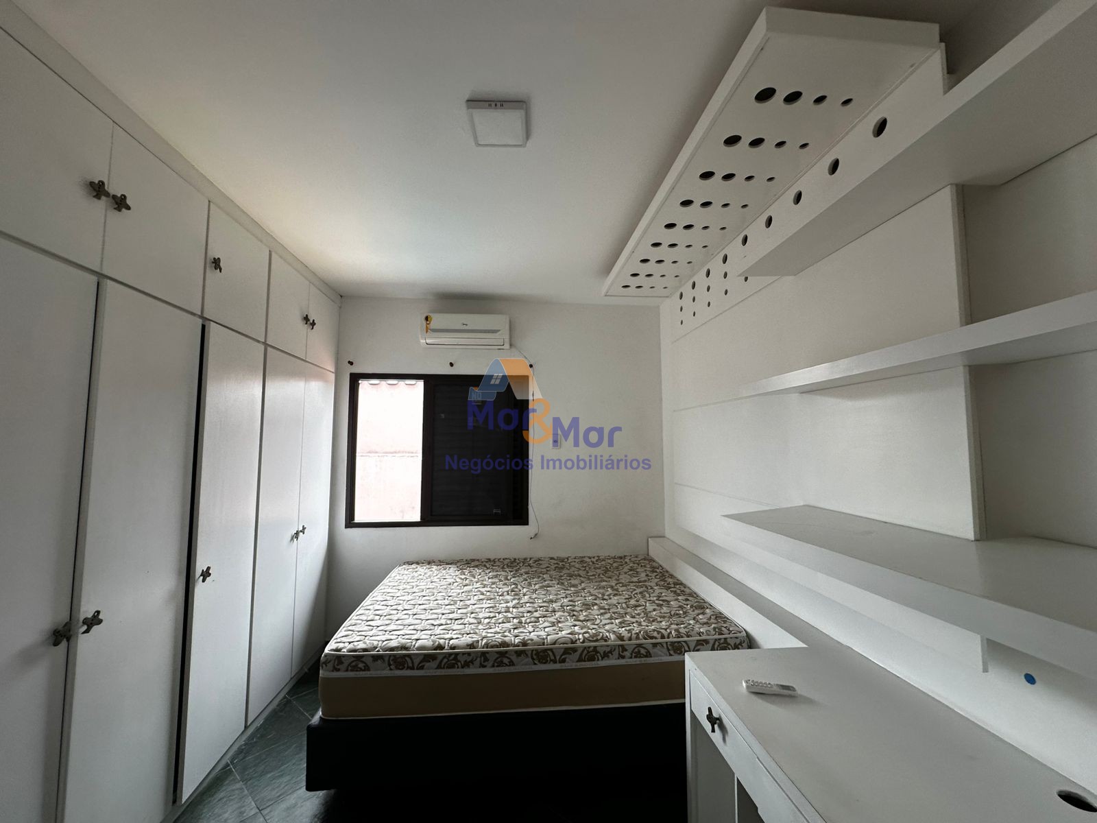 Casa , Praia da Esnseada - GUARUJÁ - SP