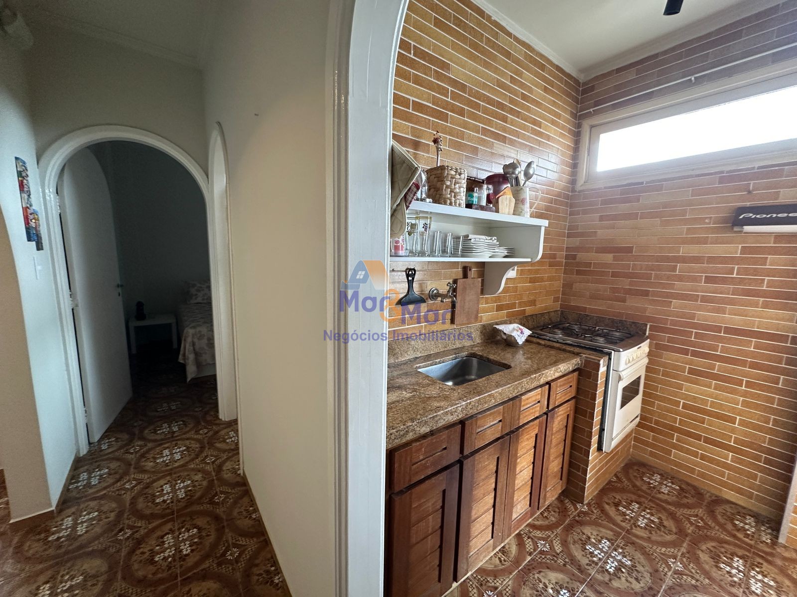Apartamento na Praia das Pitangueiras, Guarujá - SP
