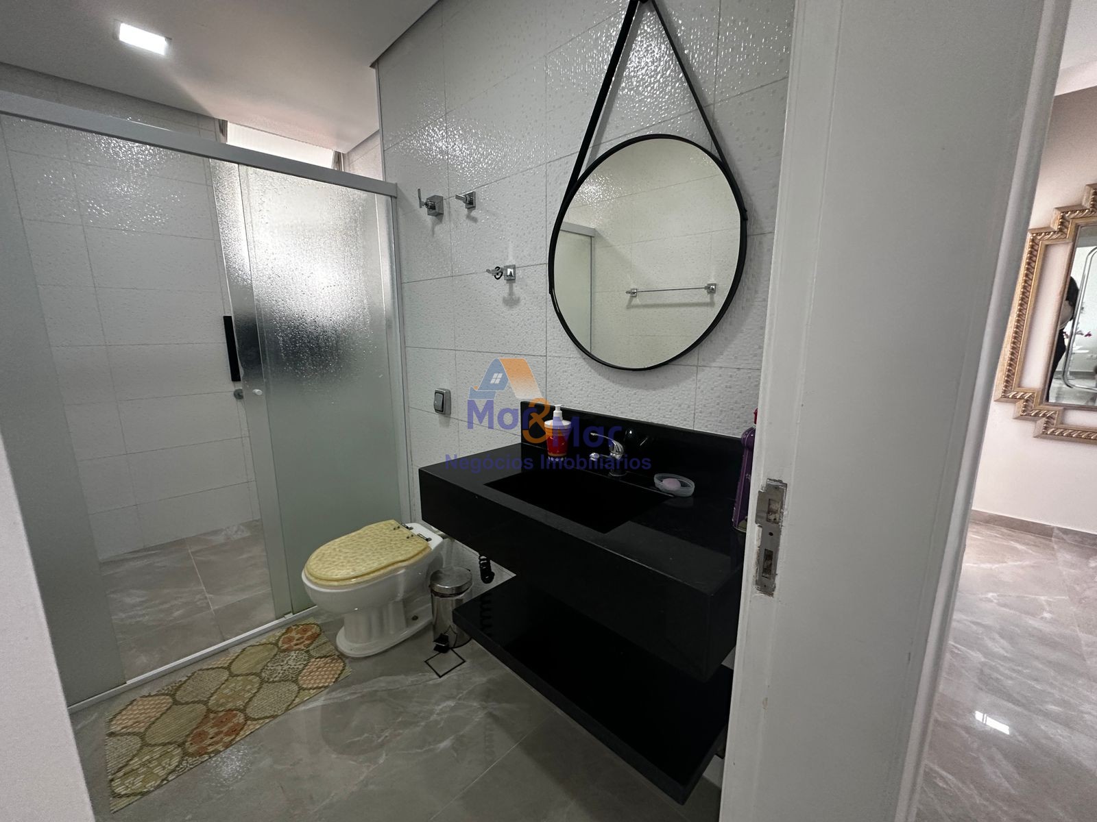 Apartamento Frente ao Mar-3-dormitorios-Pitangueiras